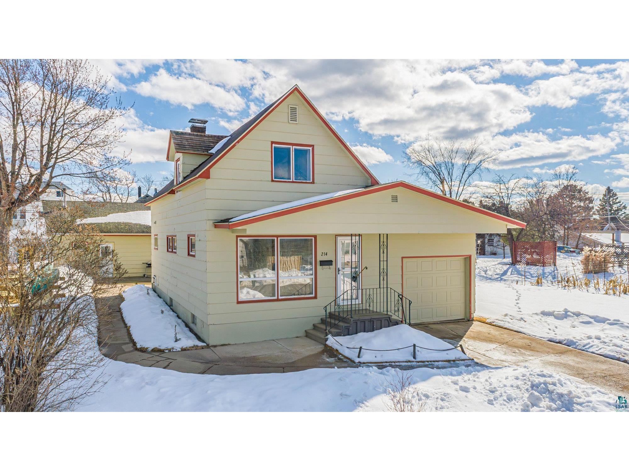 214 W Chapman St Ely MN 55731 6112976 image1