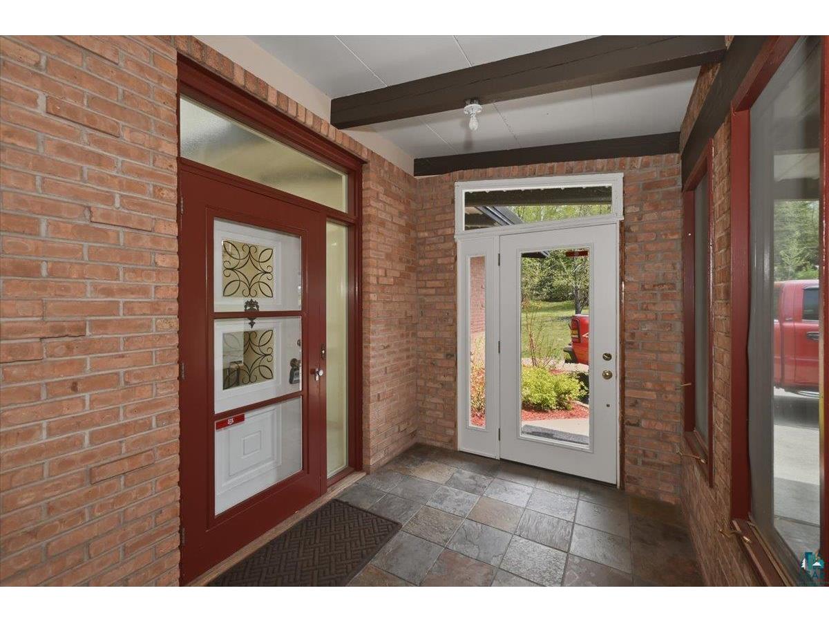 2141 Leonard St Duluth MN 55811 - Miller Creek 6125678 image11