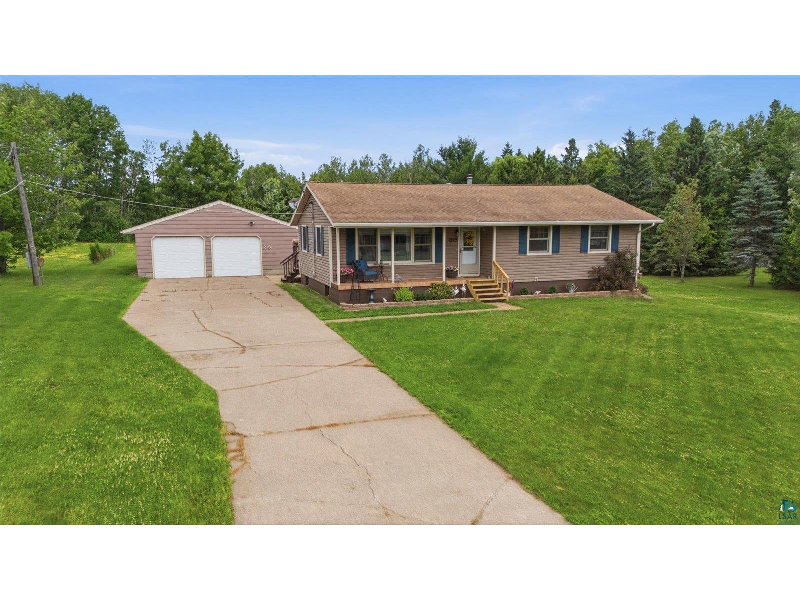 215 E 45th St Hibbing MN 55746 6126543 image1