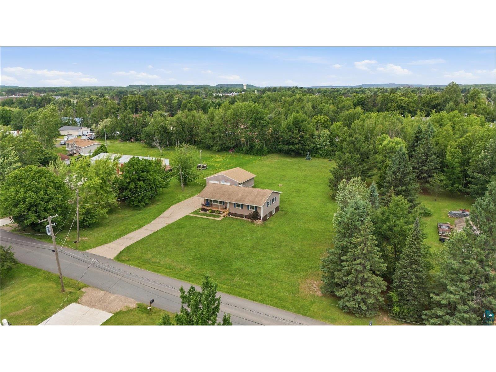 215 E 45th St Hibbing MN 55746 6126543 image36