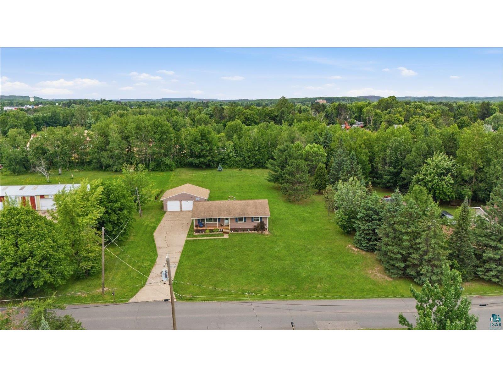 215 E 45th St Hibbing MN 55746 6126543 image37