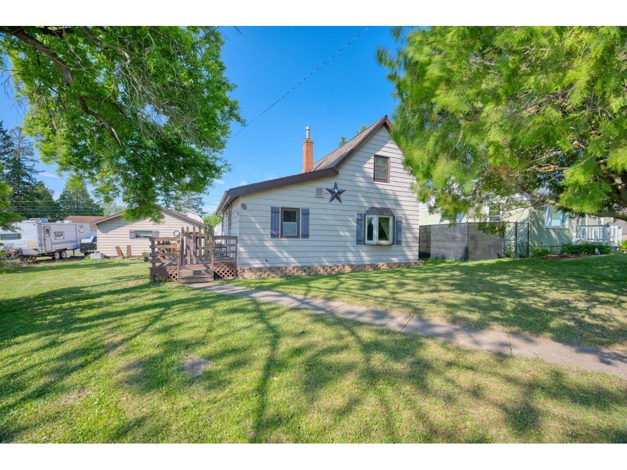 215 E Michigan Ave Gilbert MN 55741 6120145 image1