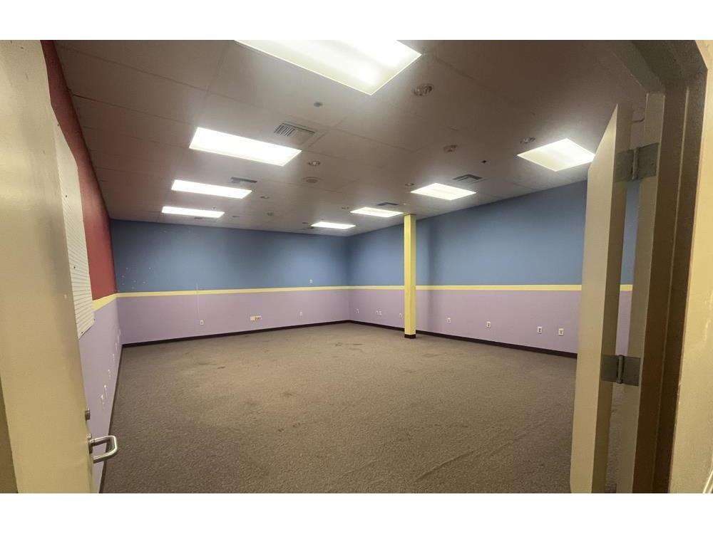 215 N Central Ave Duluth MN 55807 6122391 image5