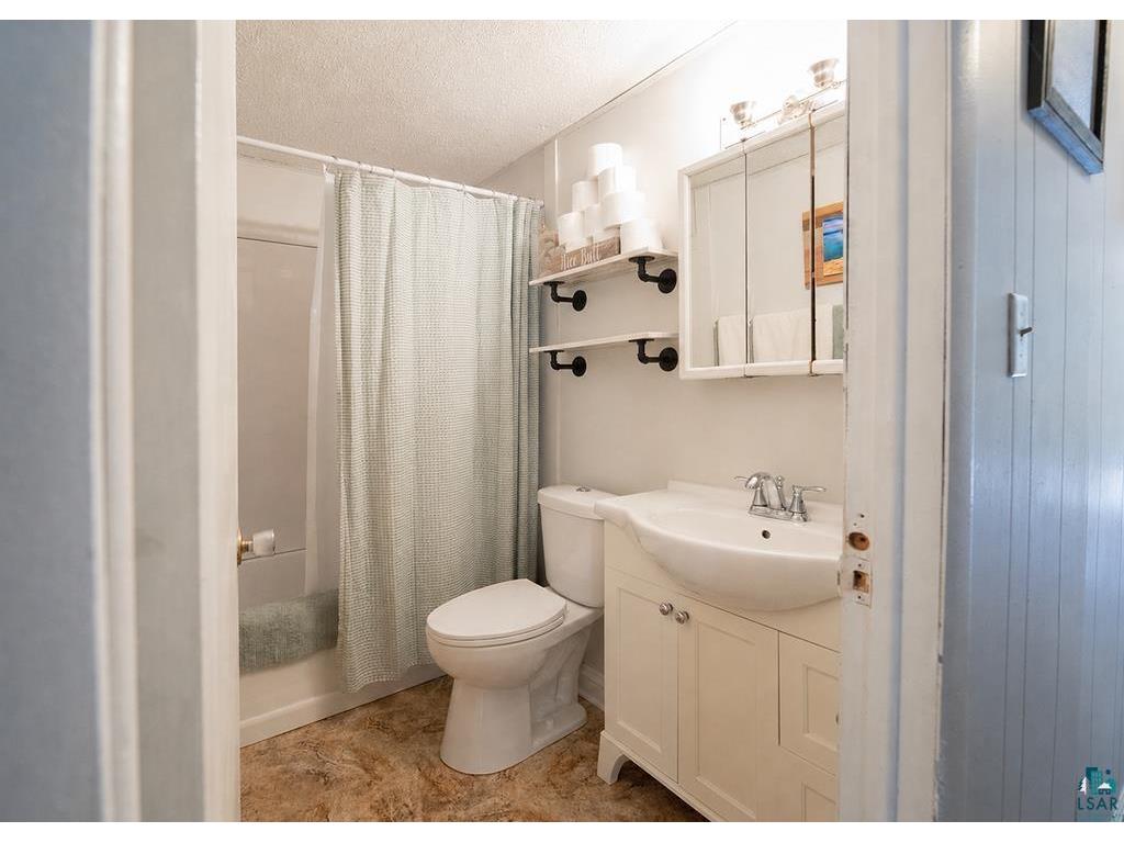 216 13th St Proctor MN 55810 6125625 image12