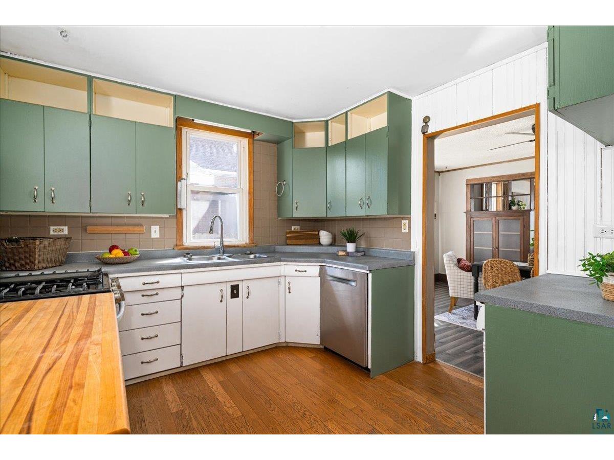 216 3rd St Cloquet MN 55720 6124399 image11
