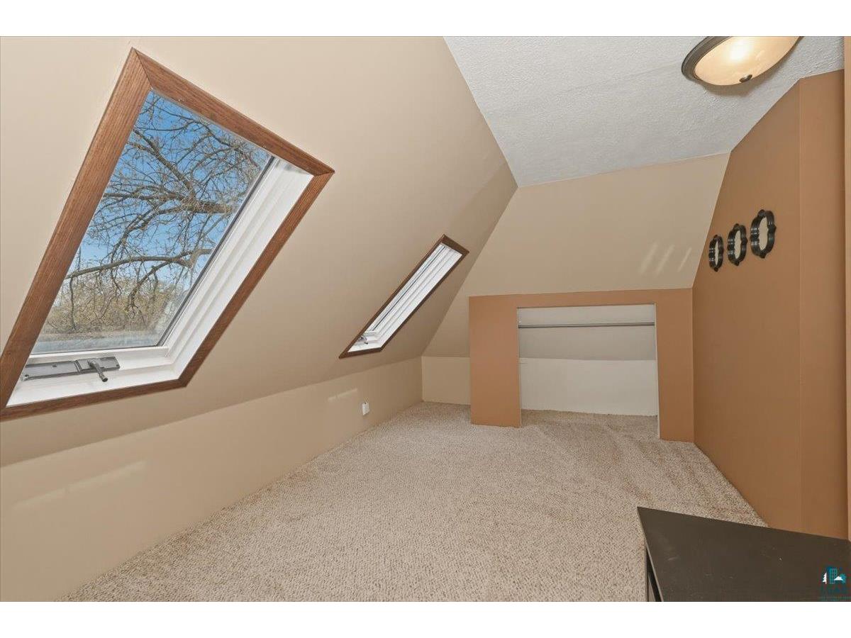 216 N 38th Ave W Duluth MN 55807 6125339 image19
