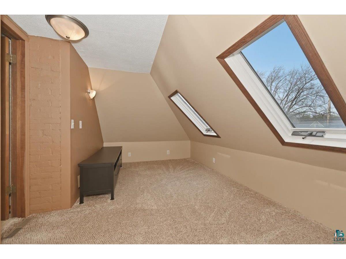 216 N 38th Ave W Duluth MN 55807 6125339 image20