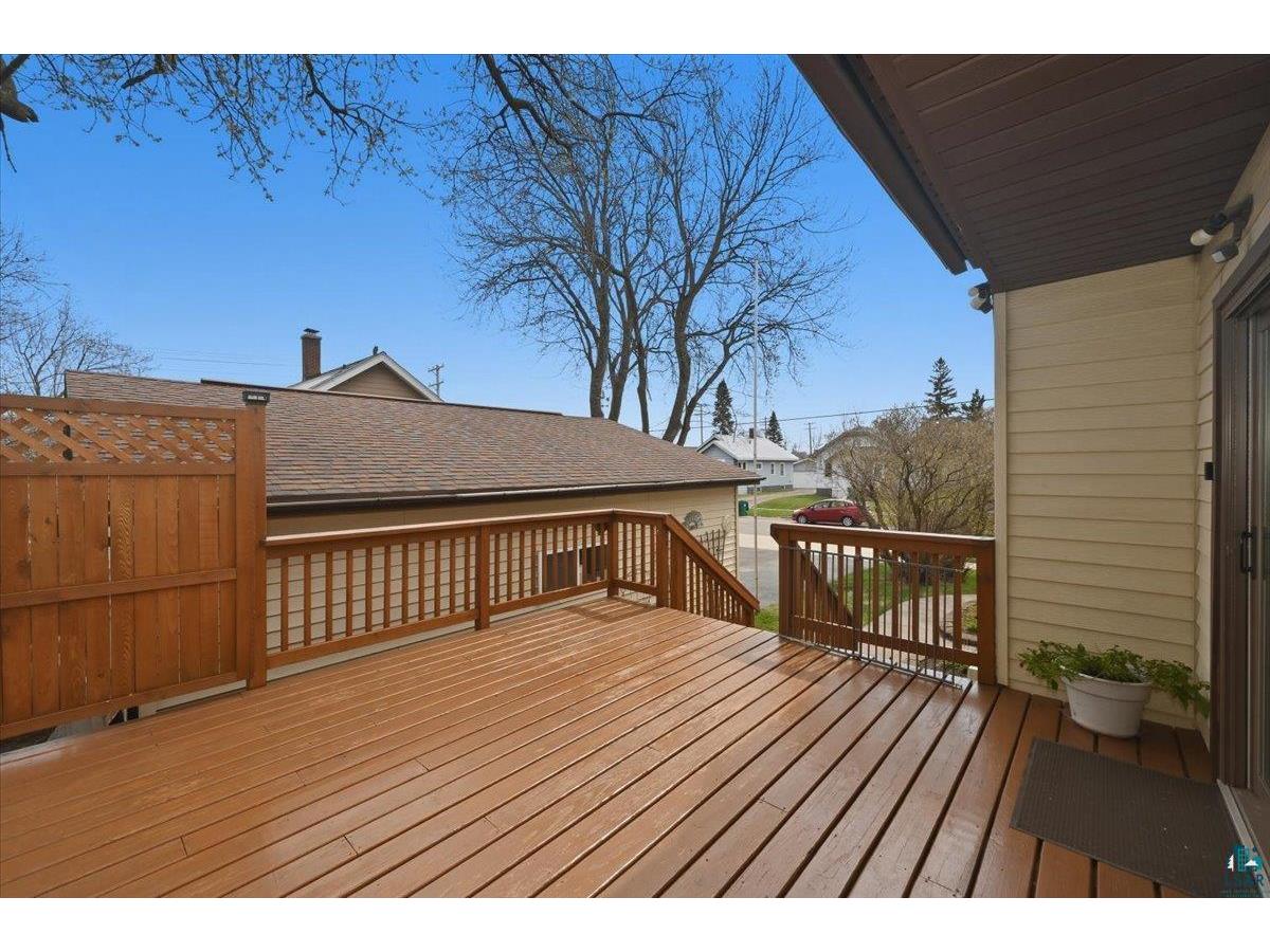 216 N 38th Ave W Duluth MN 55807 6125339 image25