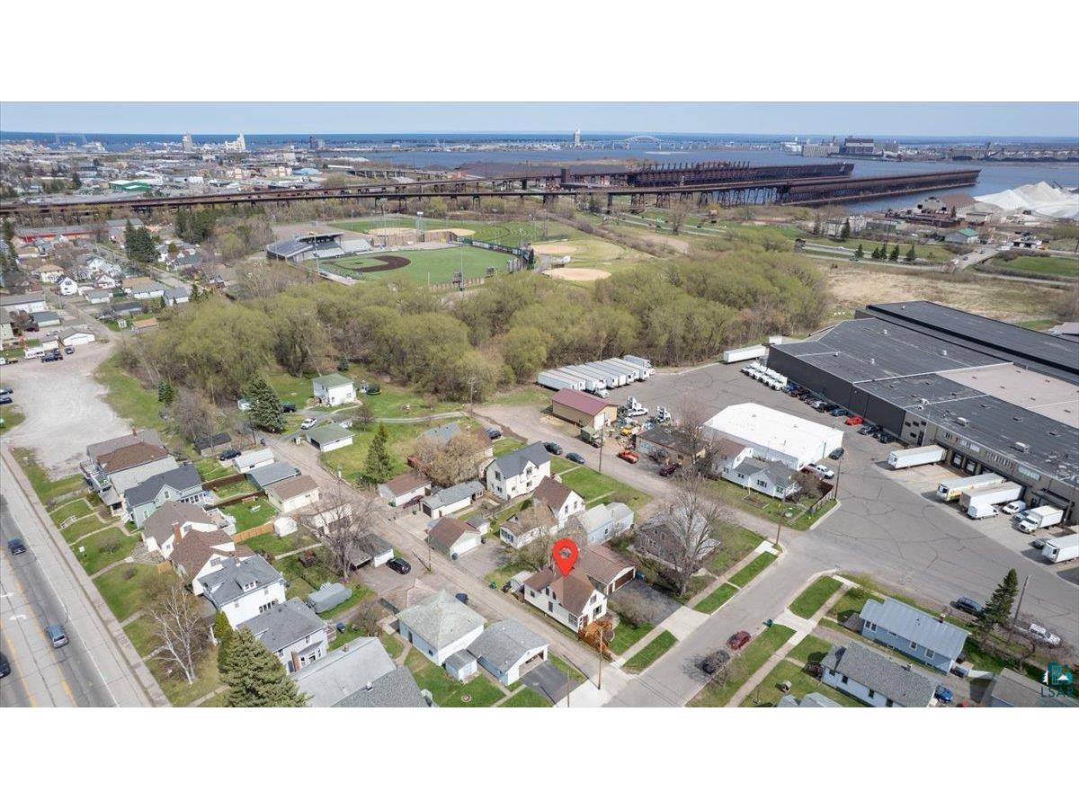 216 N 38th Ave W Duluth MN 55807 6125339 image34