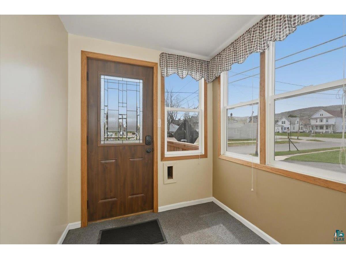 216 N 38th Ave W Duluth MN 55807 6125339 image4