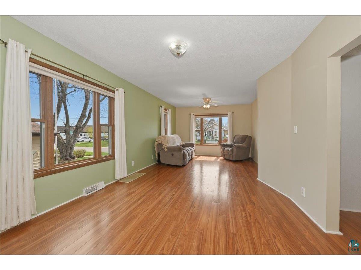 216 N 38th Ave W Duluth MN 55807 6125339 image9