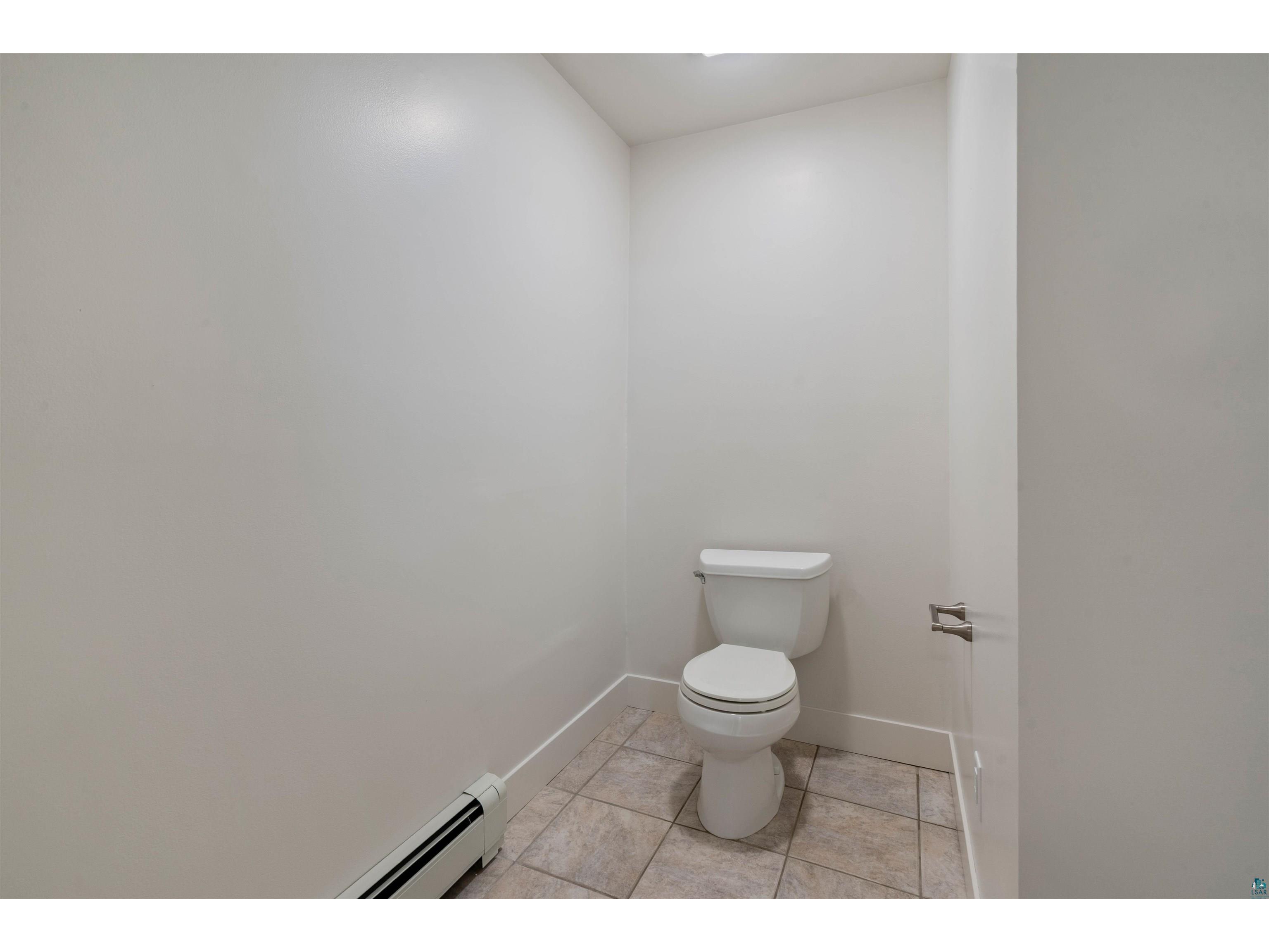 2166 E Detroit St Superior WI 54880 6124803 image39