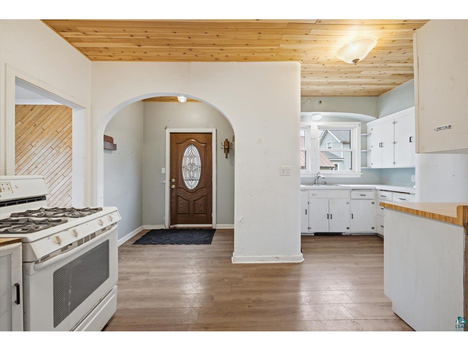 217 NW 3rd Ave Chisholm MN 55719 6126603 image11