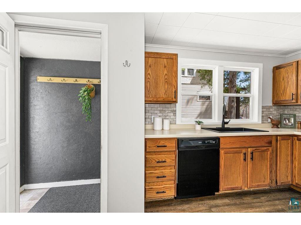 219 E Anoka St Duluth MN 55803 6125178 image17
