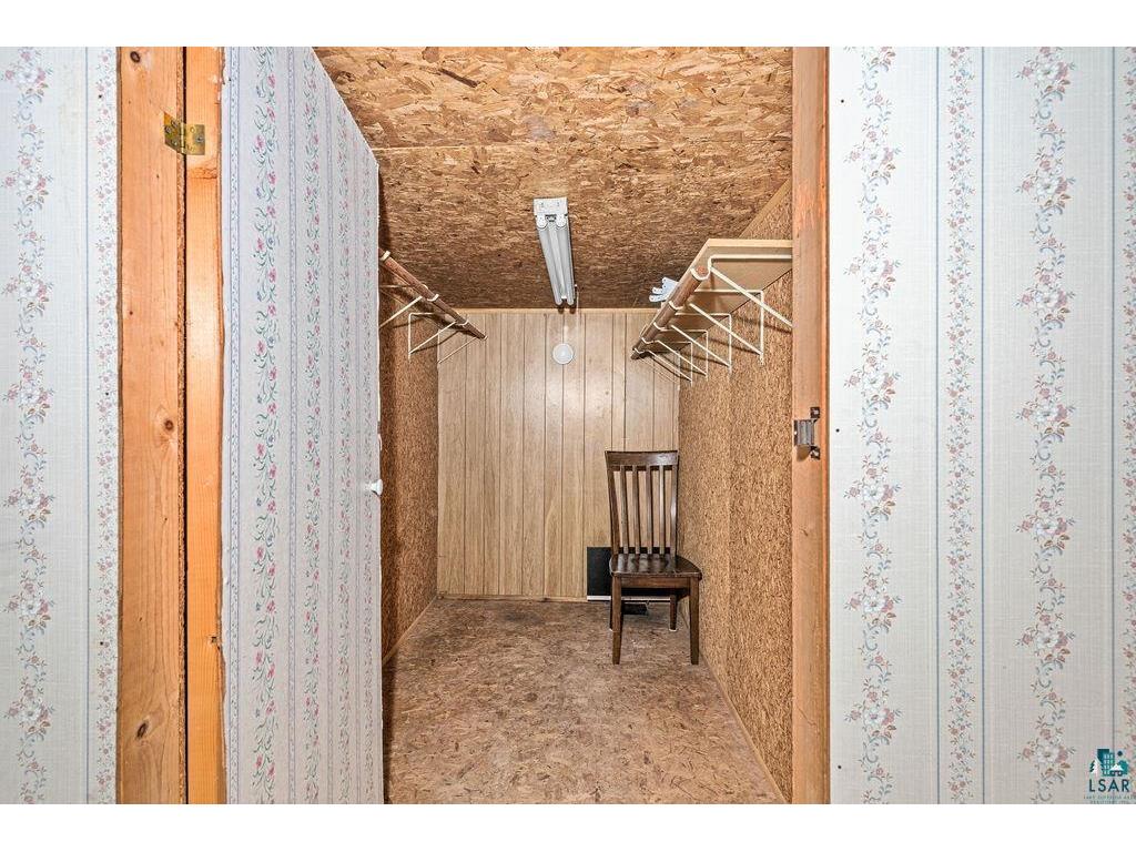219 E Anoka St Duluth MN 55803 6125178 image28