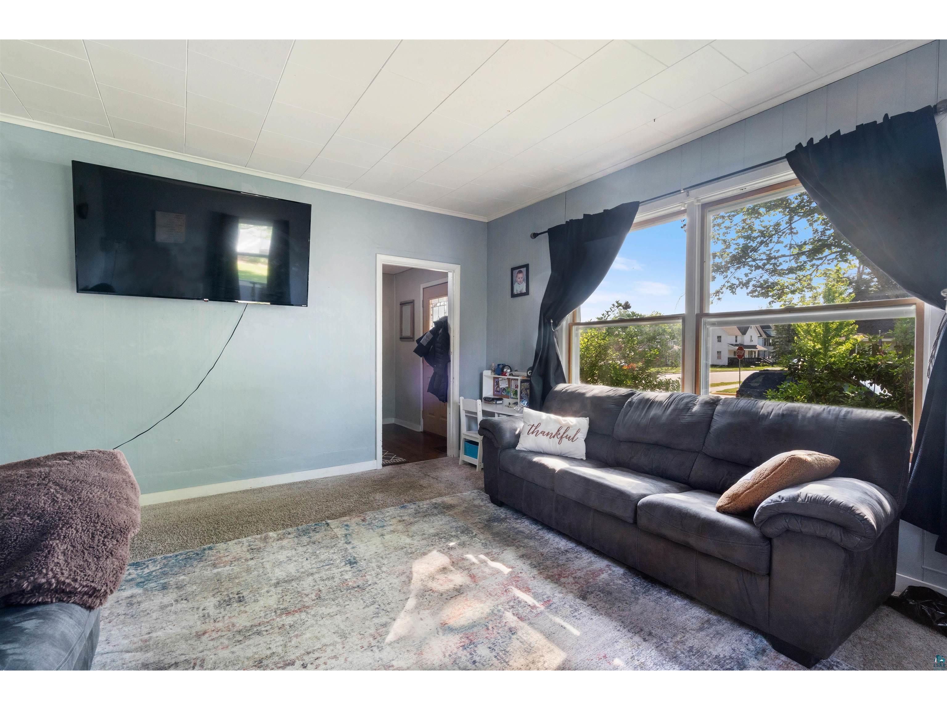 219 High St Spooner WI 54801 6125660 image10