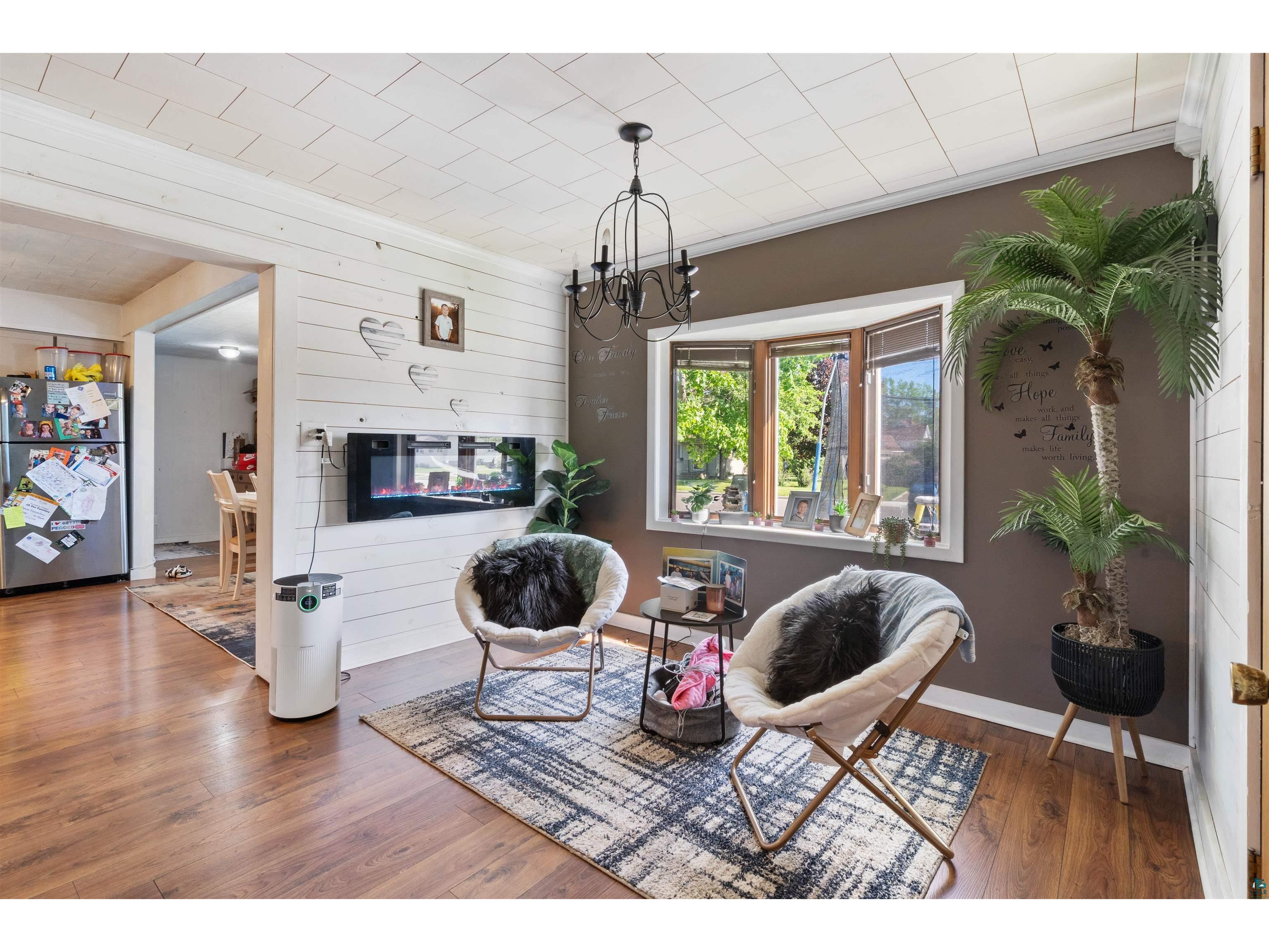 219 High St Spooner WI 54801 6125660 image12