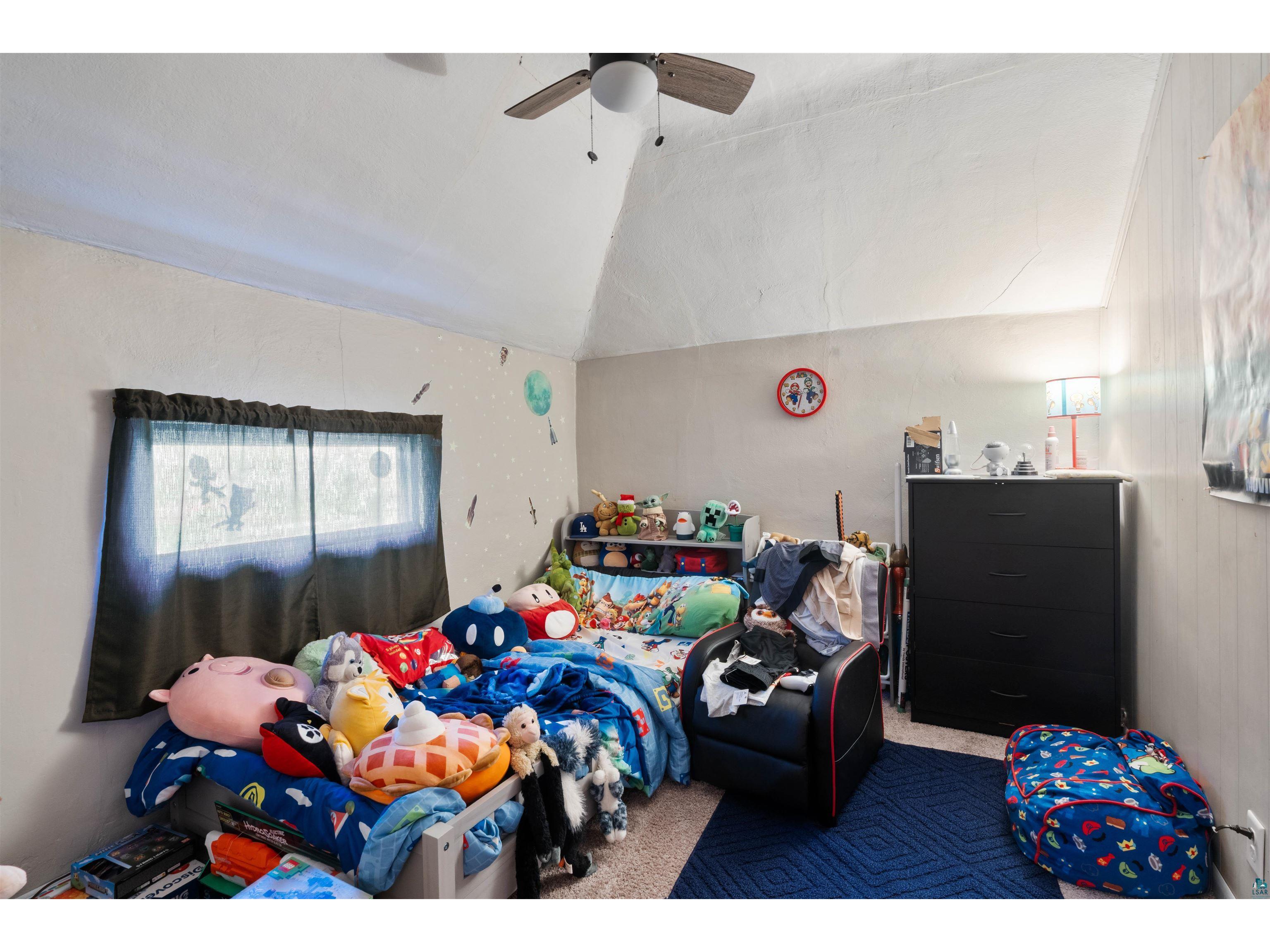 219 High St Spooner WI 54801 6125660 image25