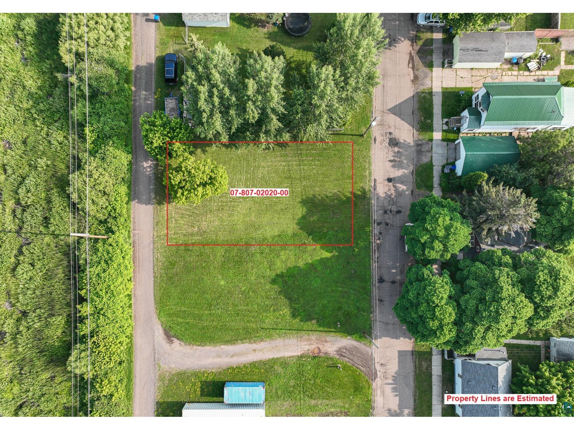 21xx Butler Ave Superior WI 54880 6109582 image1