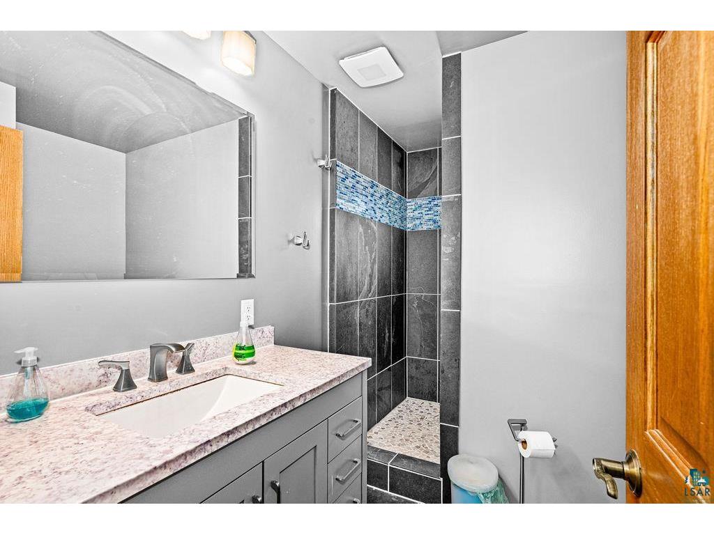 22 Marks Dr Silver Bay MN 55614 6125486 image16