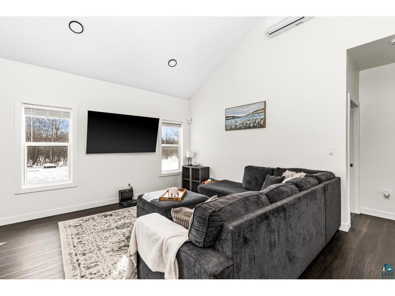 22 Spartan Circle Dr Superior WI 54880 6124090 image19