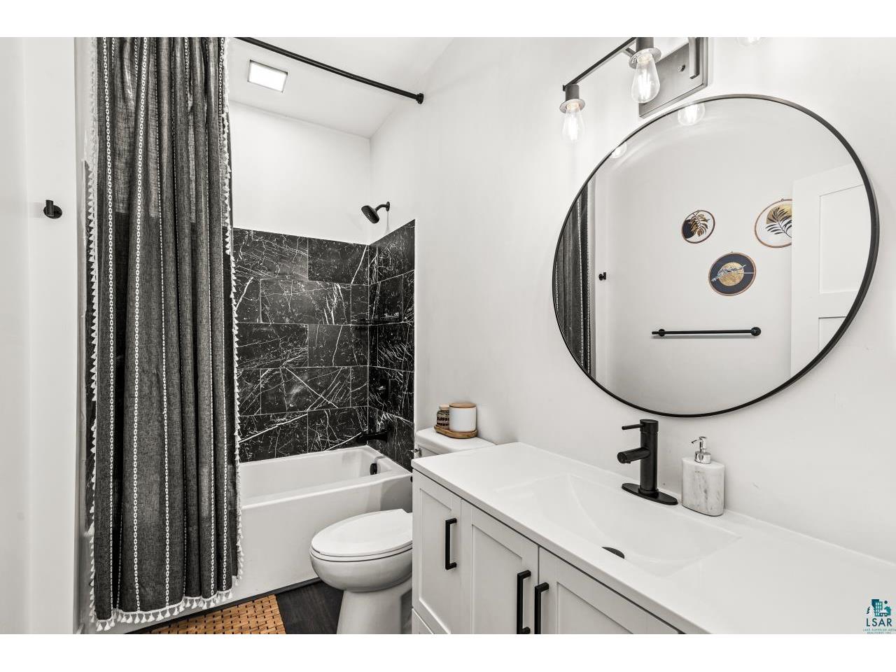 22 Spartan Circle Dr Superior WI 54880 6124090 image30