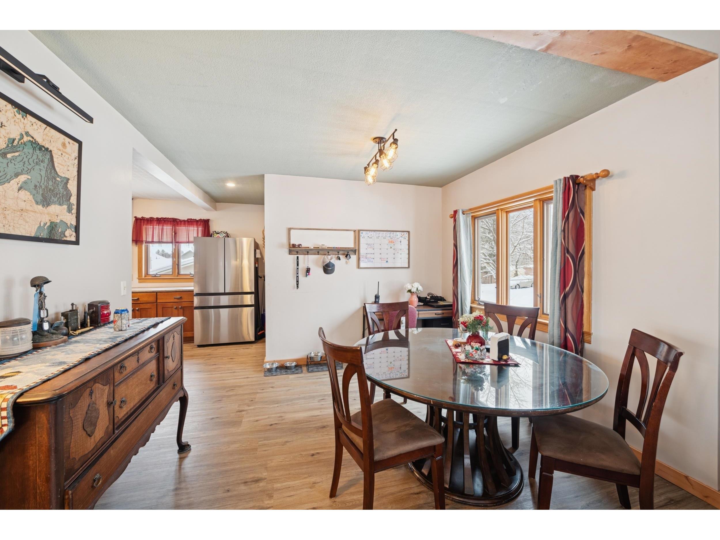 220 W 5th Ave Washburn WI 54891 6123374 image11