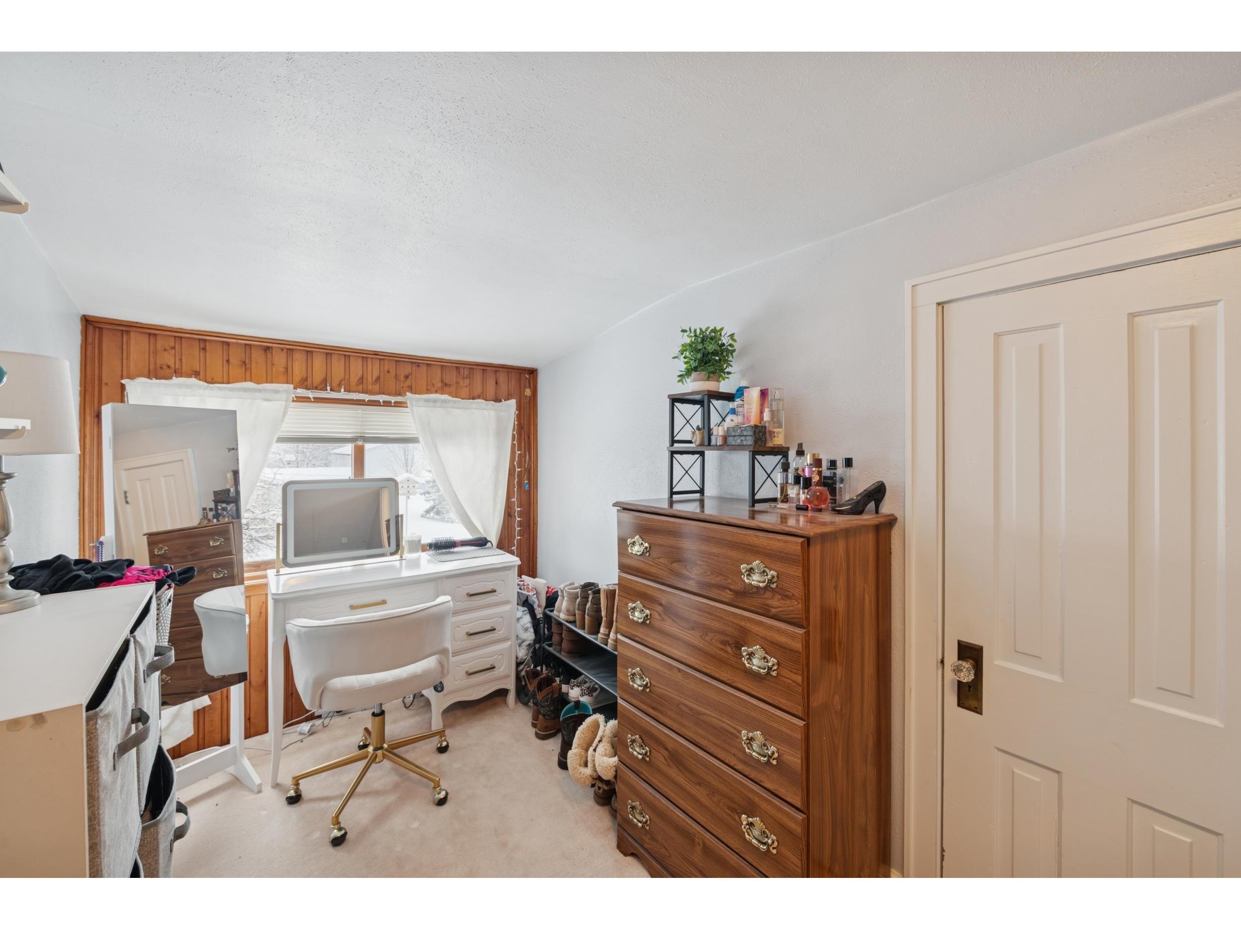 220 W 5th Ave Washburn WI 54891 6123374 image16