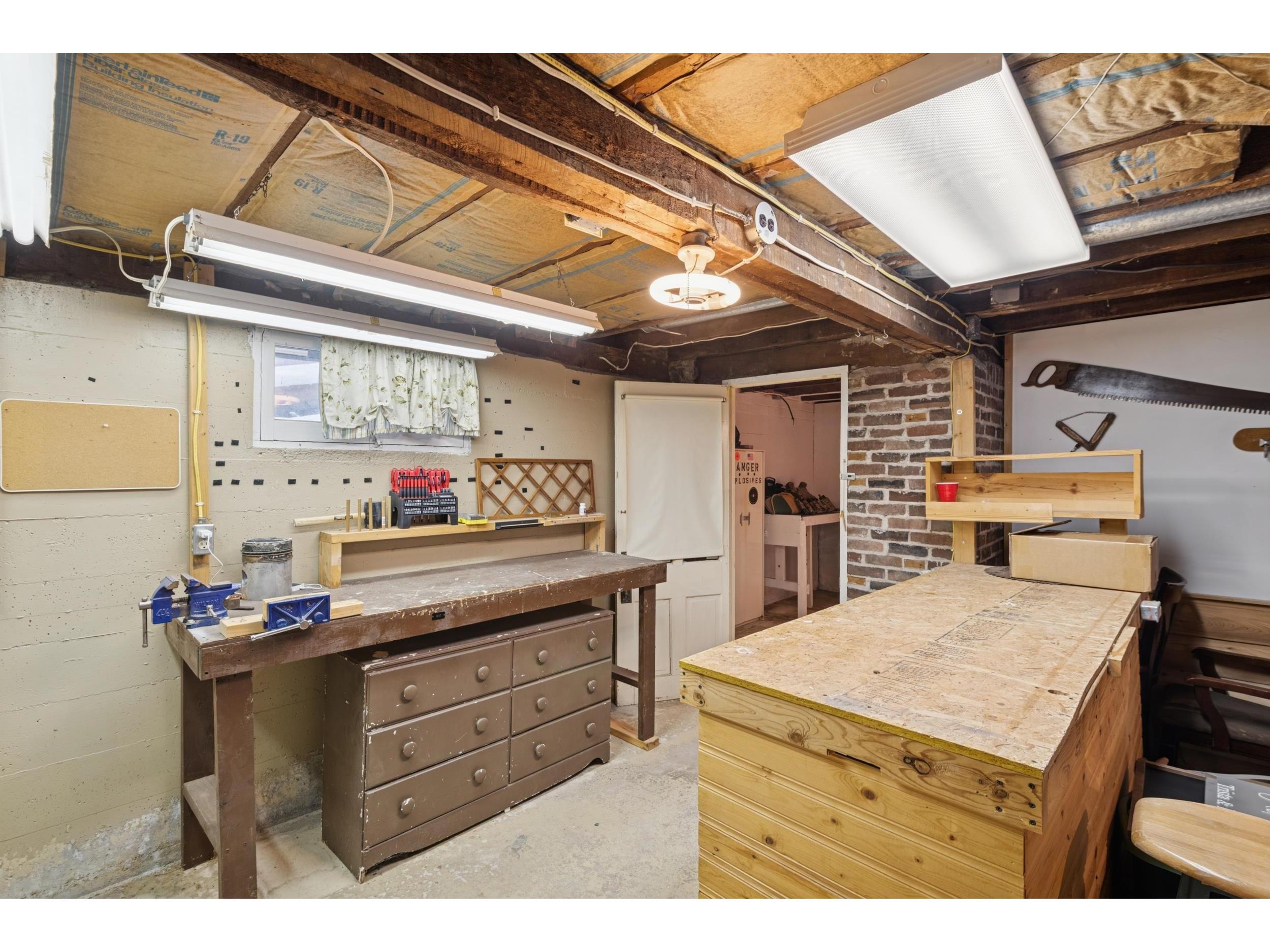 220 W 5th Ave Washburn WI 54891 6123374 image27