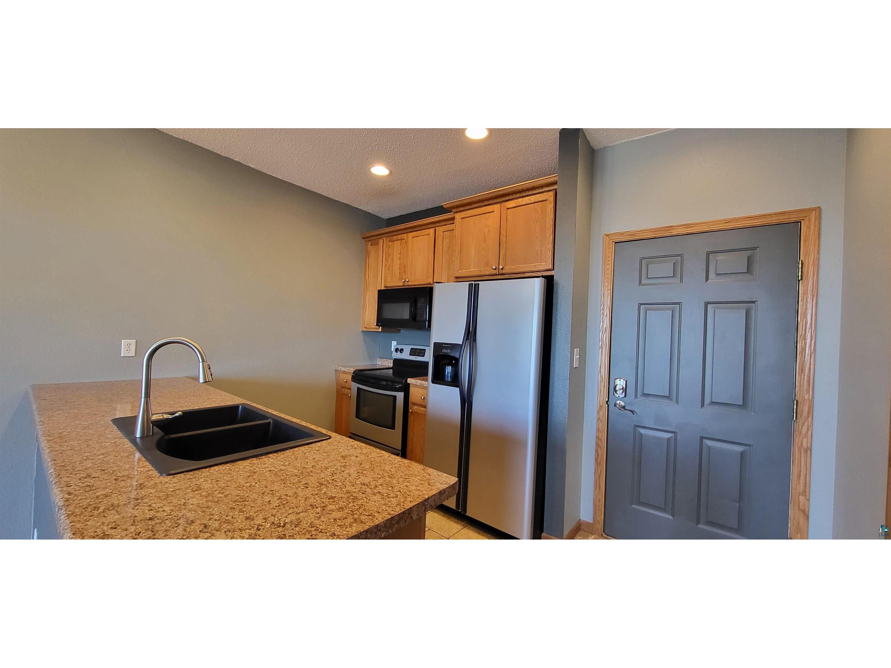 220 W Superior St Duluth MN 55802 6125564 image10