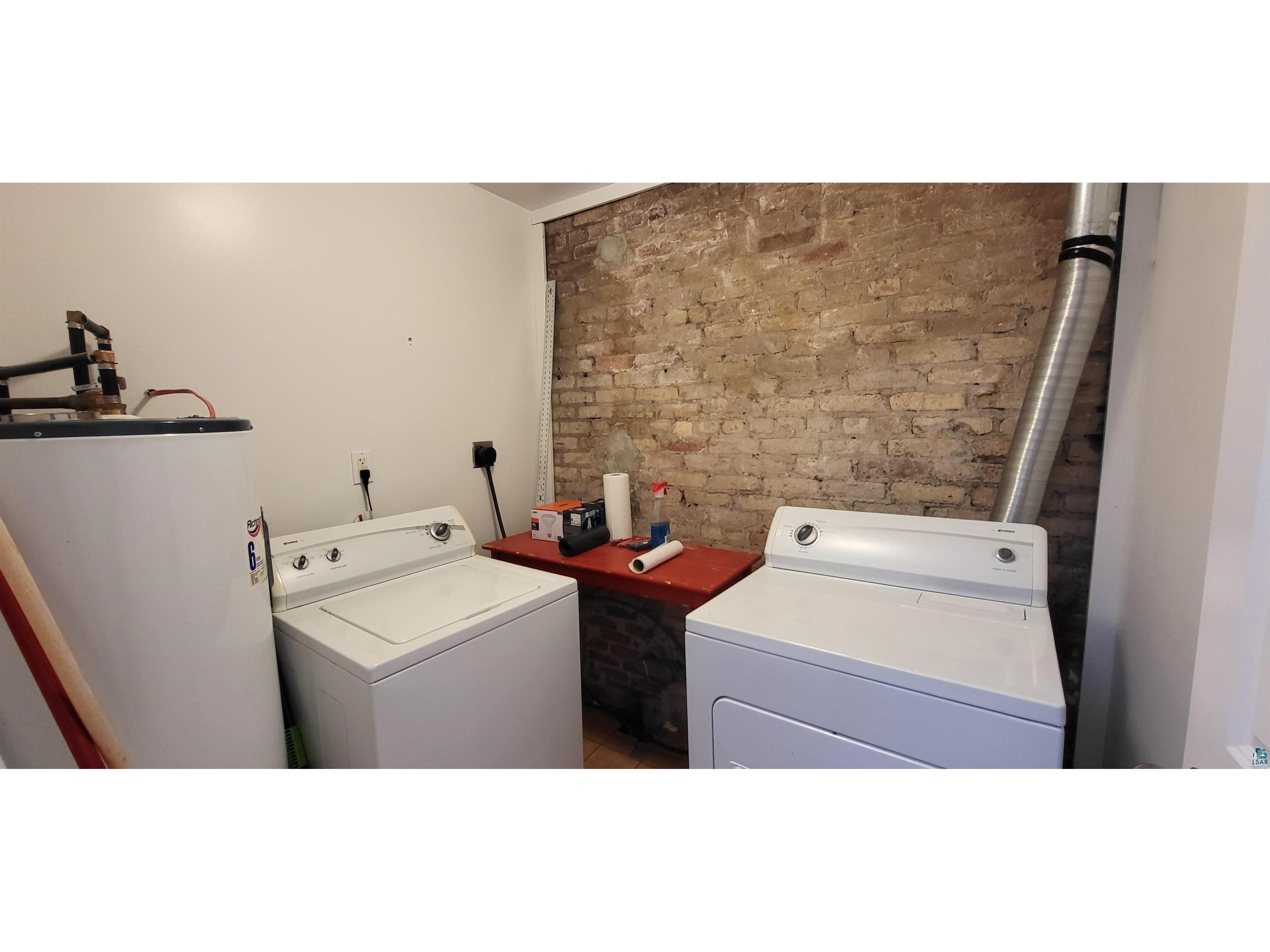 220 W Superior St Duluth MN 55802 6125564 image16
