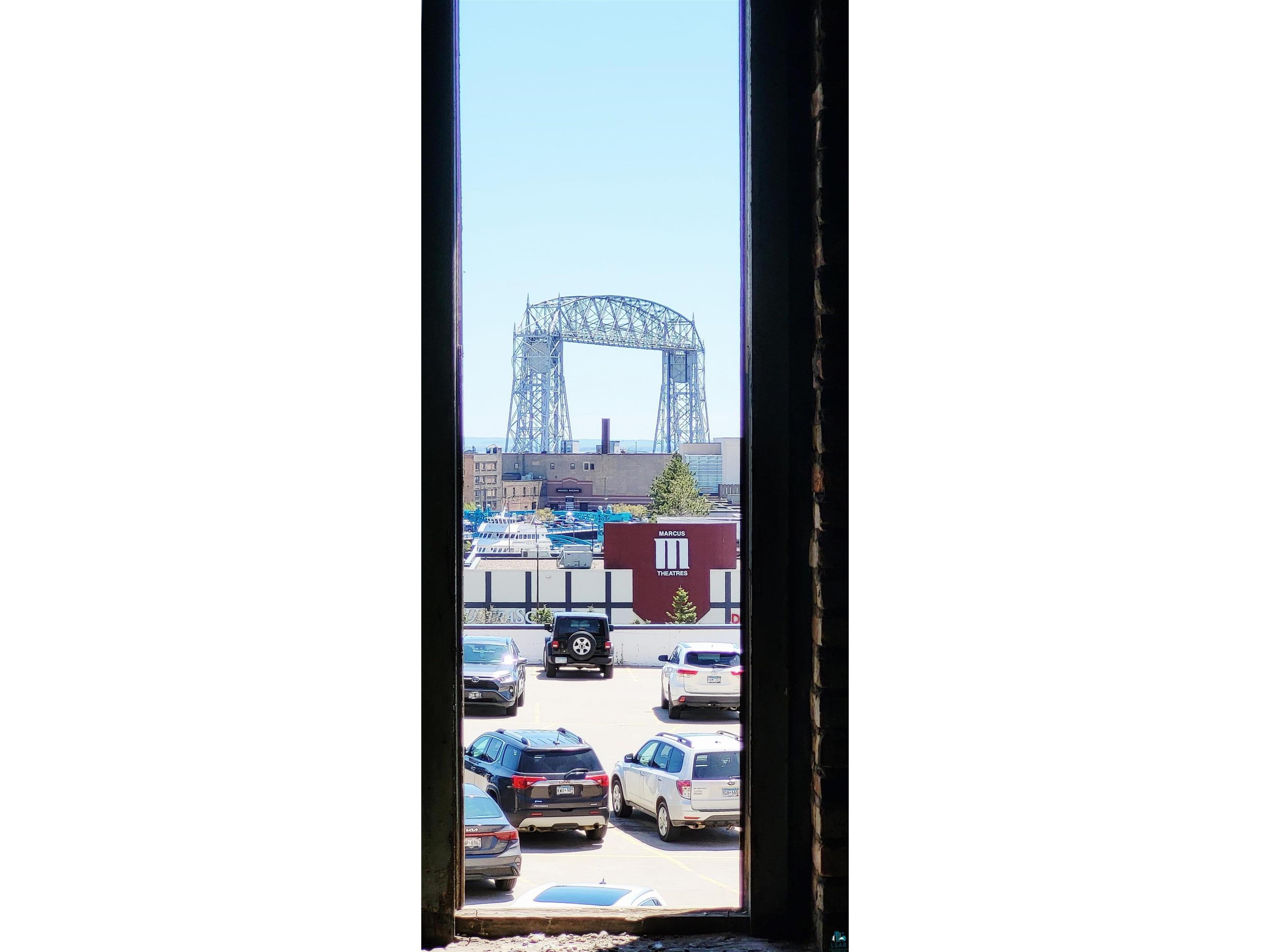 220 W Superior St Duluth MN 55802 6125564 image19