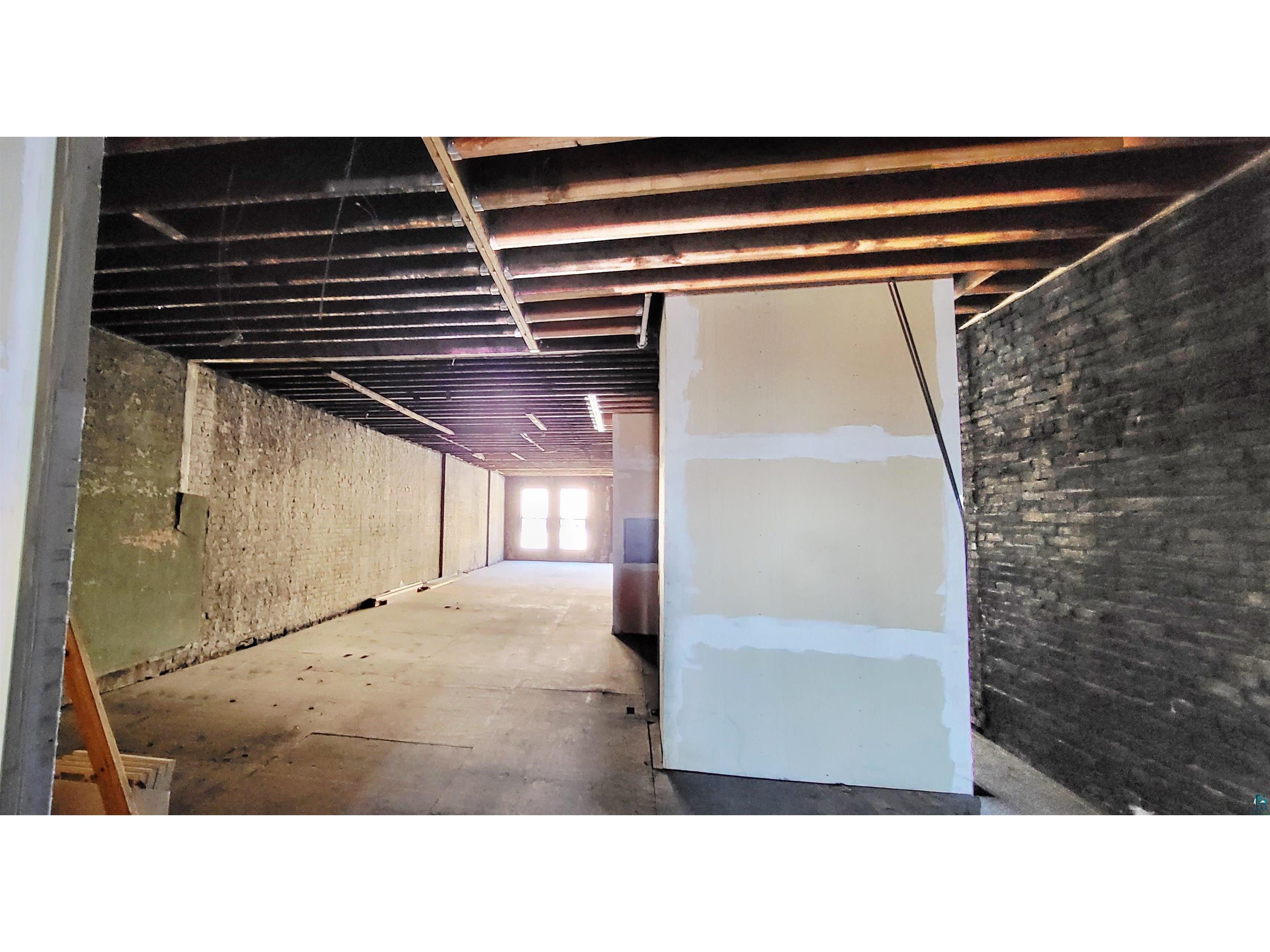 220 W Superior St Duluth MN 55802 6125564 image21
