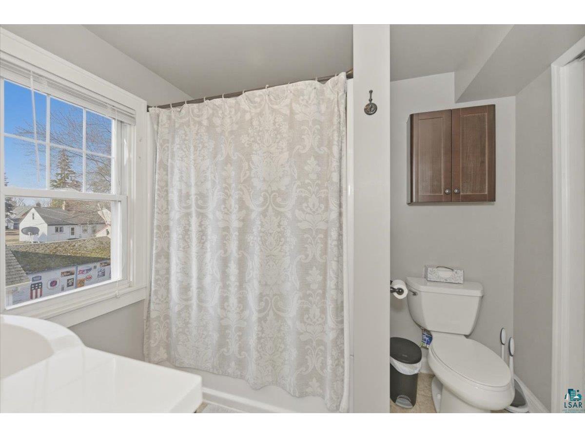 2201 Cumming Ave Superior WI 54880 6124647 image11