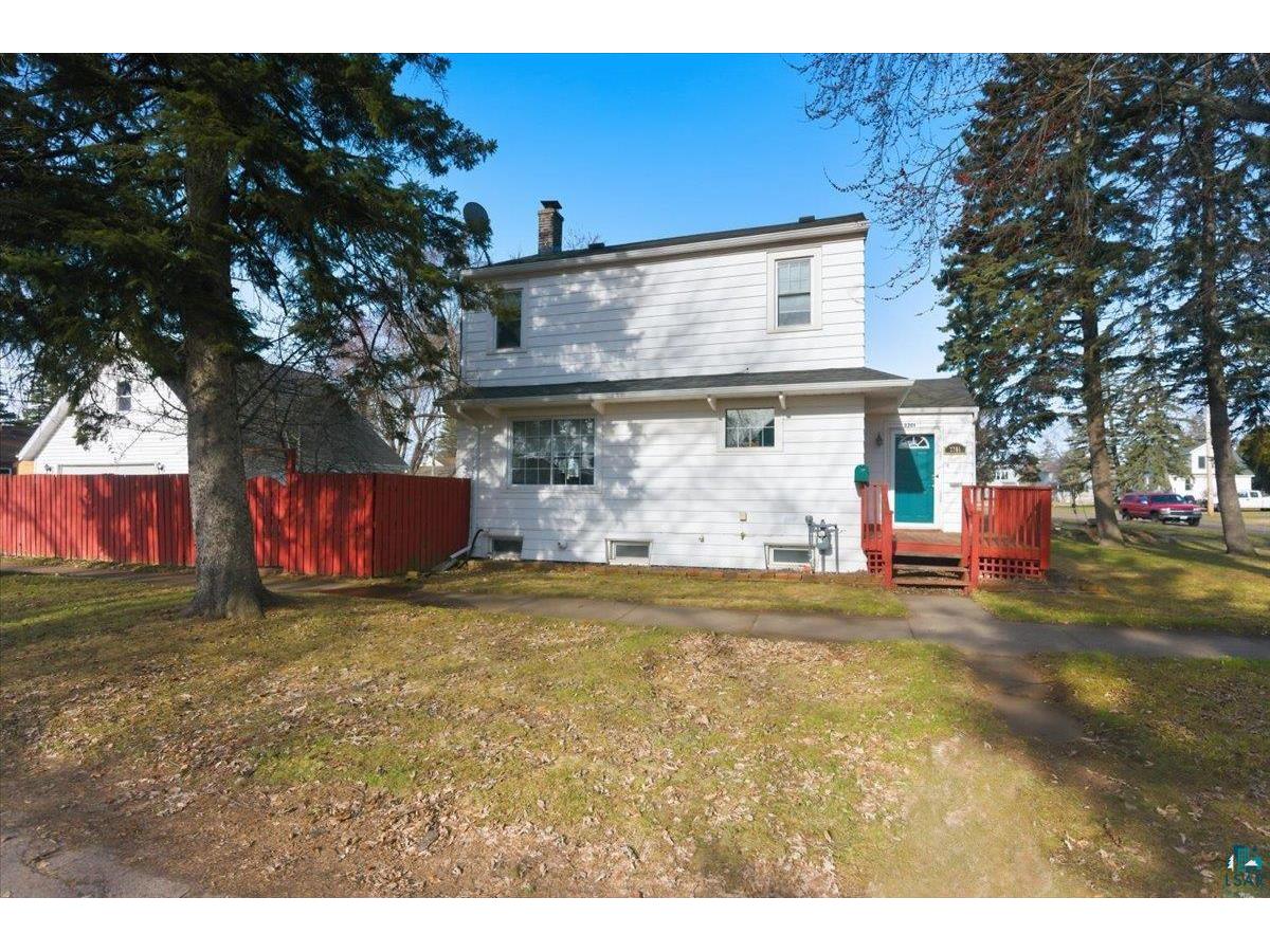 2201 Cumming Ave Superior WI 54880 6124647 image3