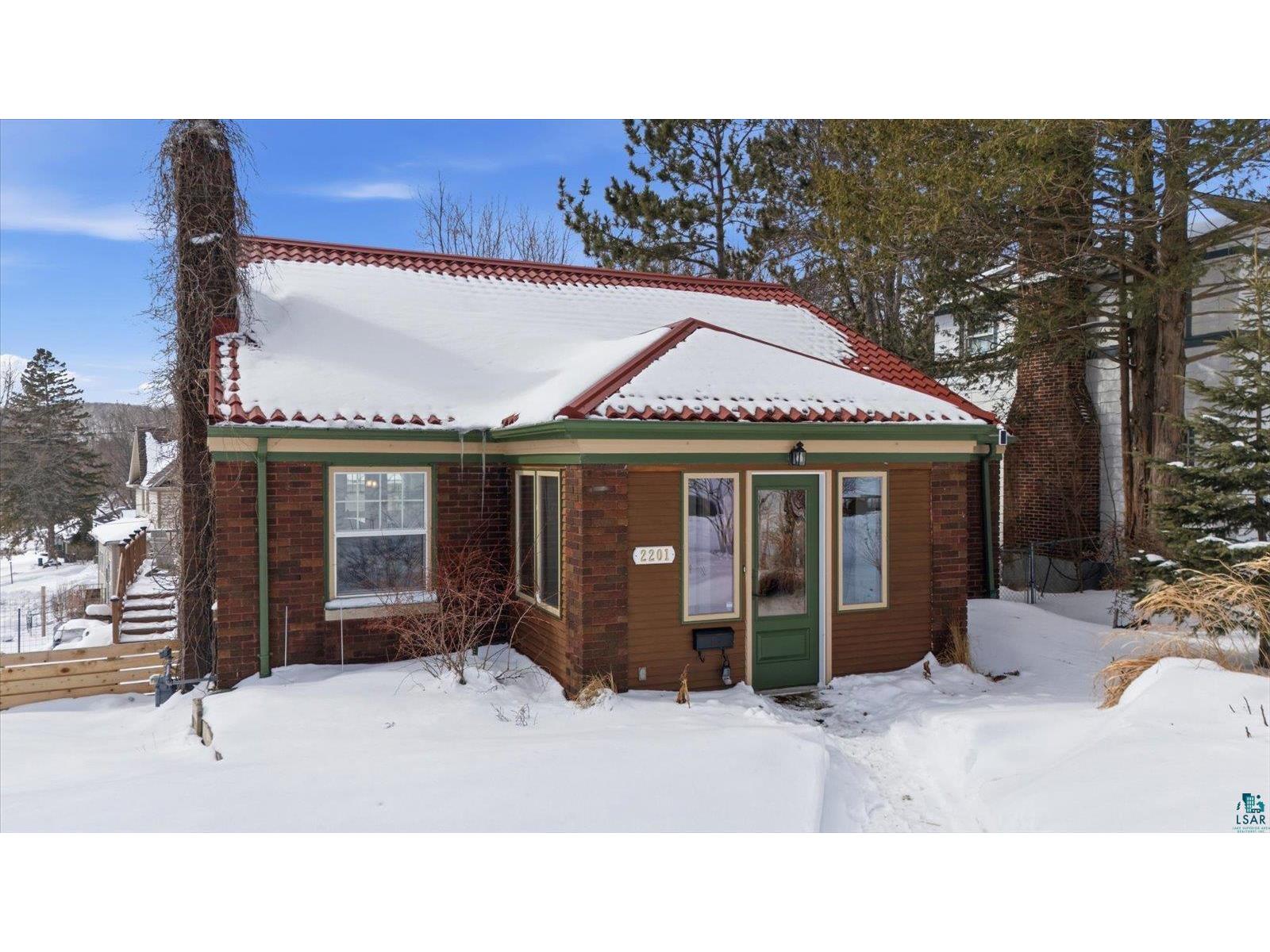 2201 Vermilion Rd Duluth MN 55803 6124121 image1