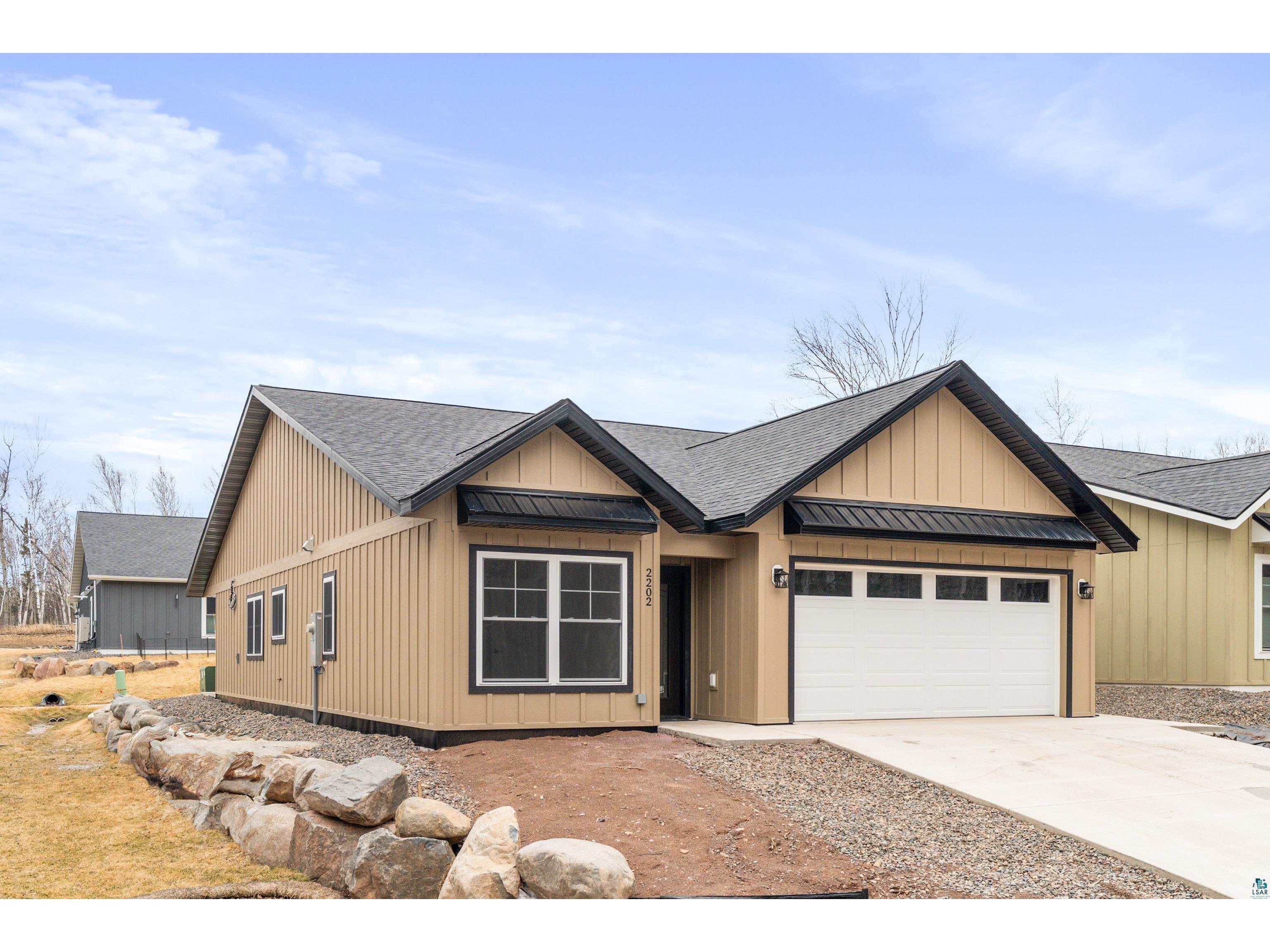 2202 Cottage Hill Circle Duluth MN 55811 6118755 image1