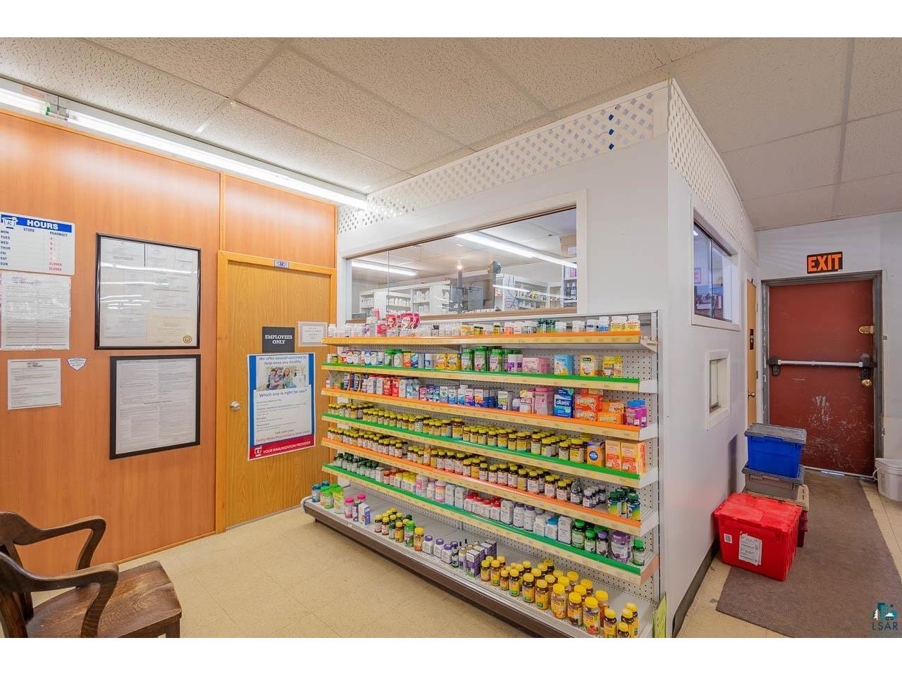 221 Kennedy Memorial Dr Hoyt Lakes MN 55750 6113781 image22