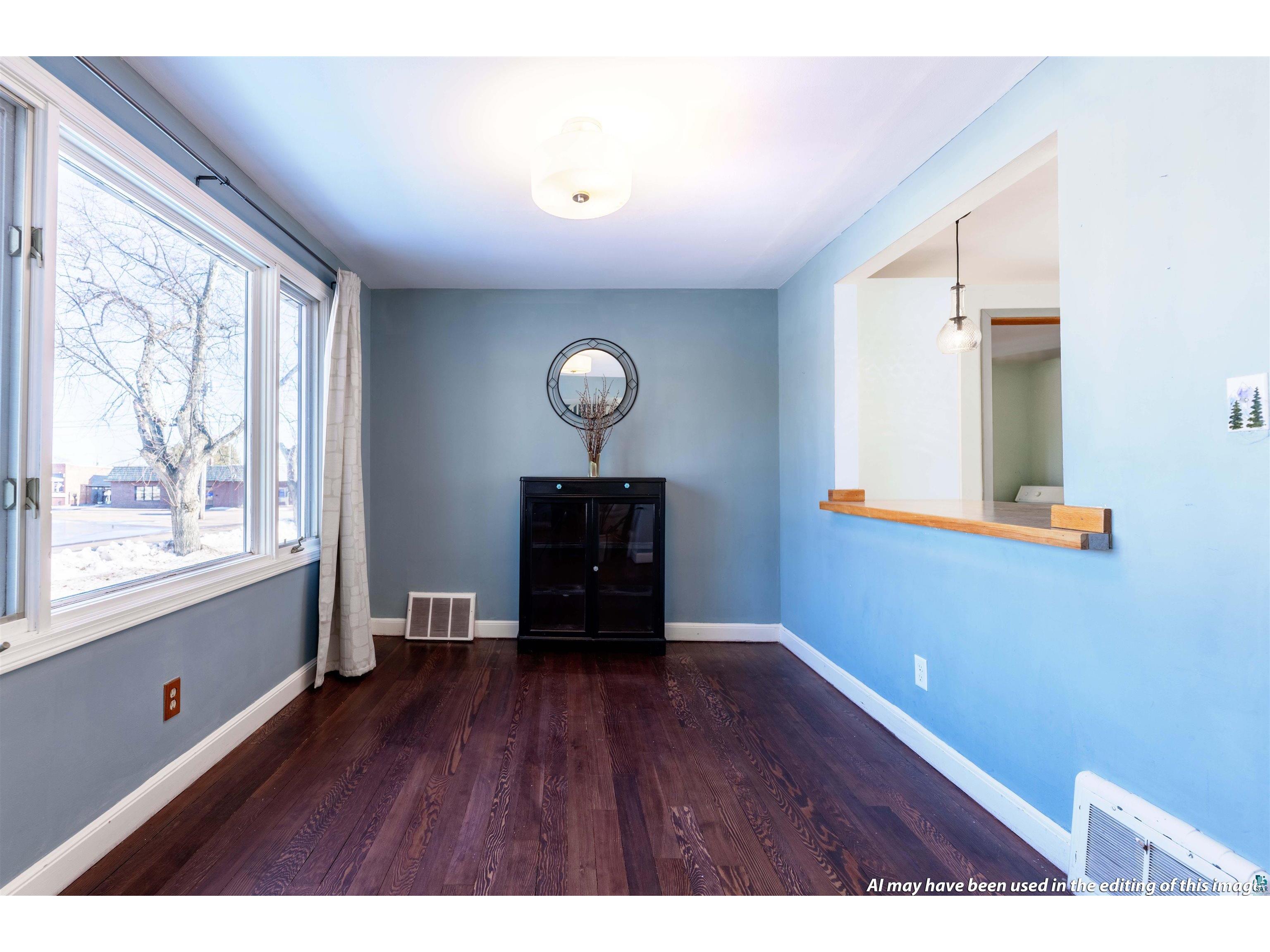 221 N 1st Ave W Washburn WI 54891 6123968 image11