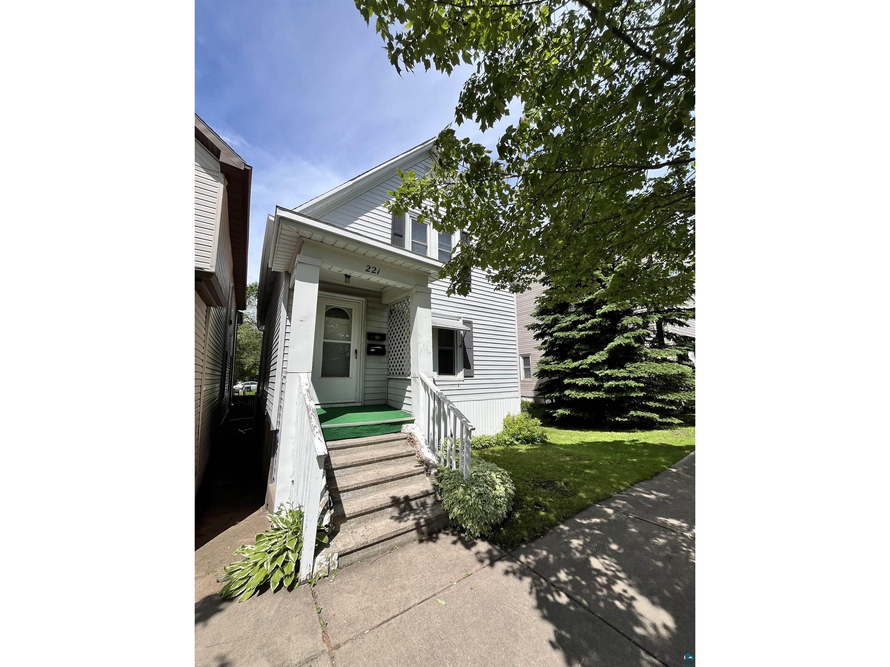 221 S 56th Ave W Duluth MN 55807 6114657 image1