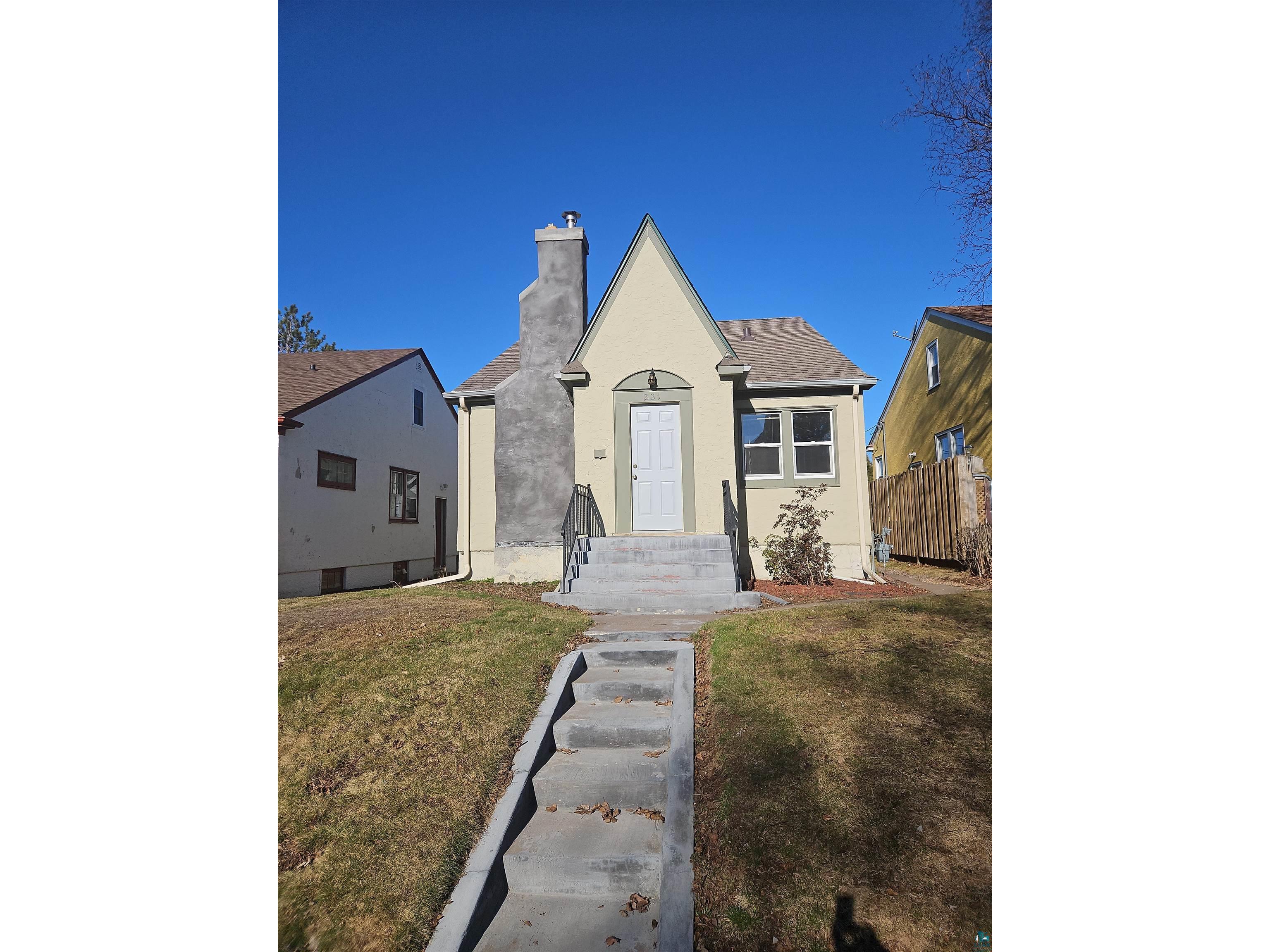 221 Snelling Ave Duluth MN 55812 6124703 image1
