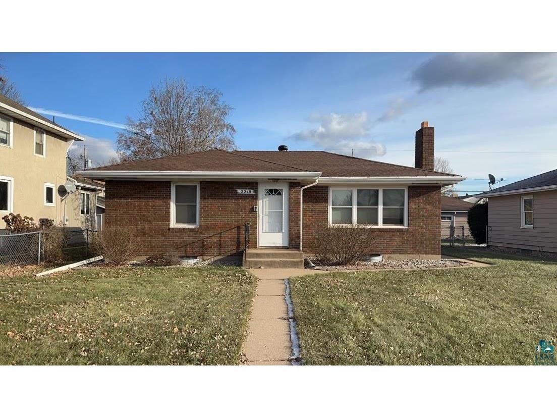 2210 9th Ave E Hibbing MN 55746 6111729 image1