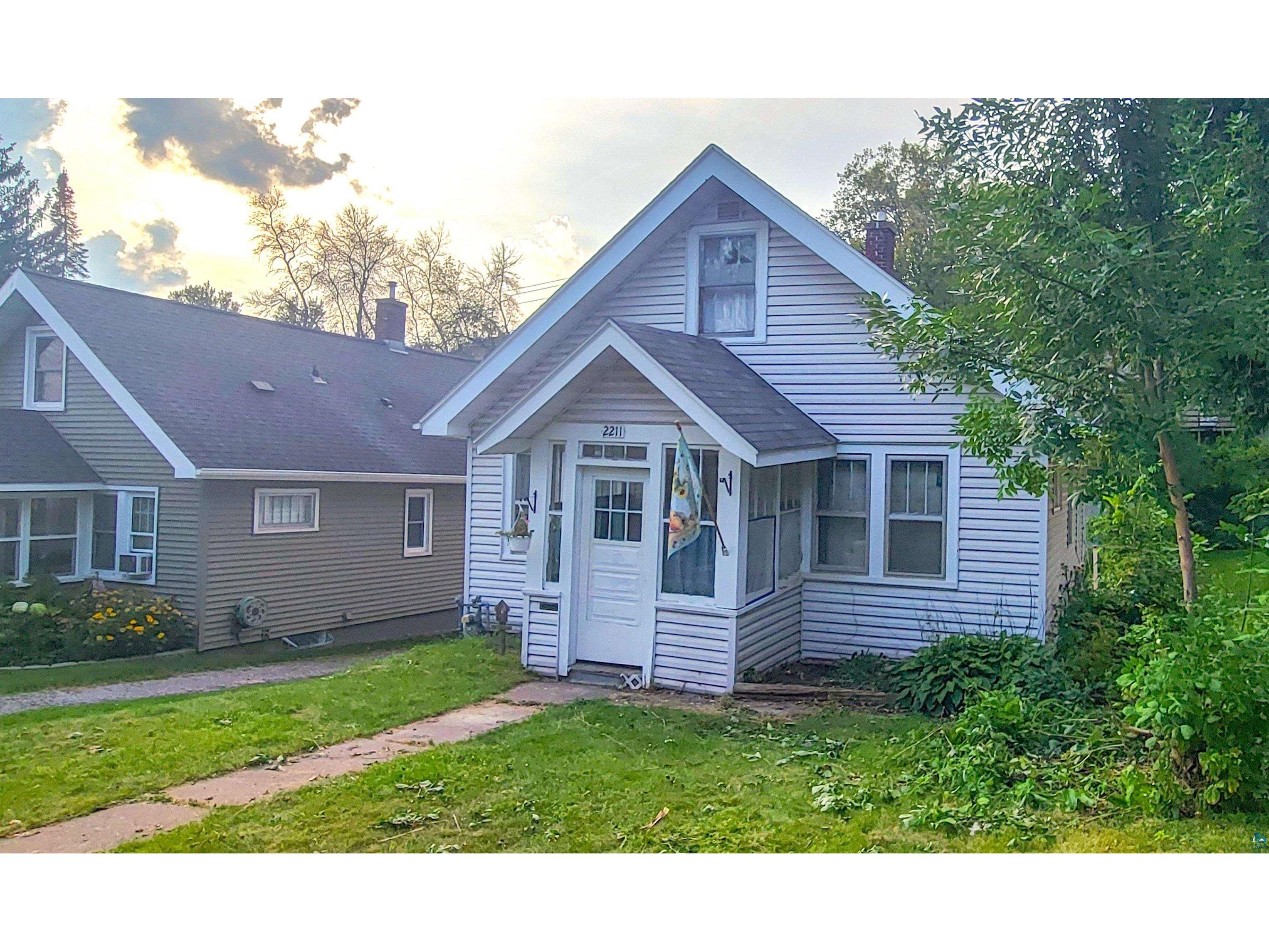 2211 W 7th St Duluth MN 55806 6115783 image1