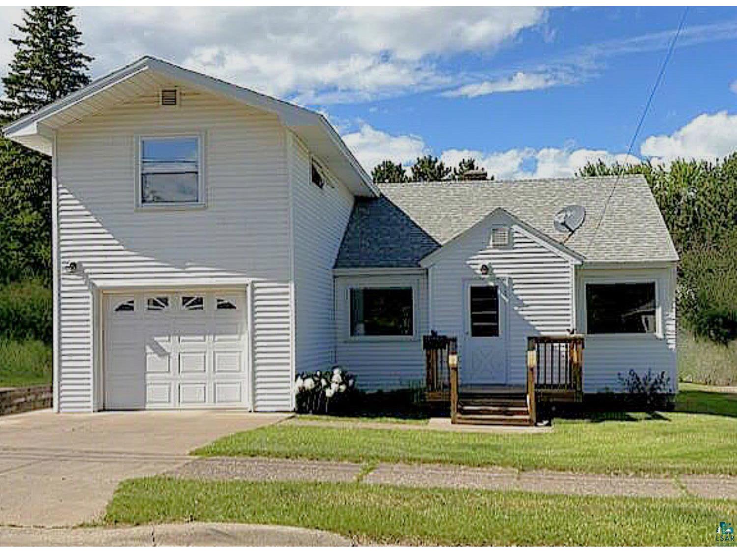 2215 Selmser Ave Cloquet MN 55720 6126278 image1