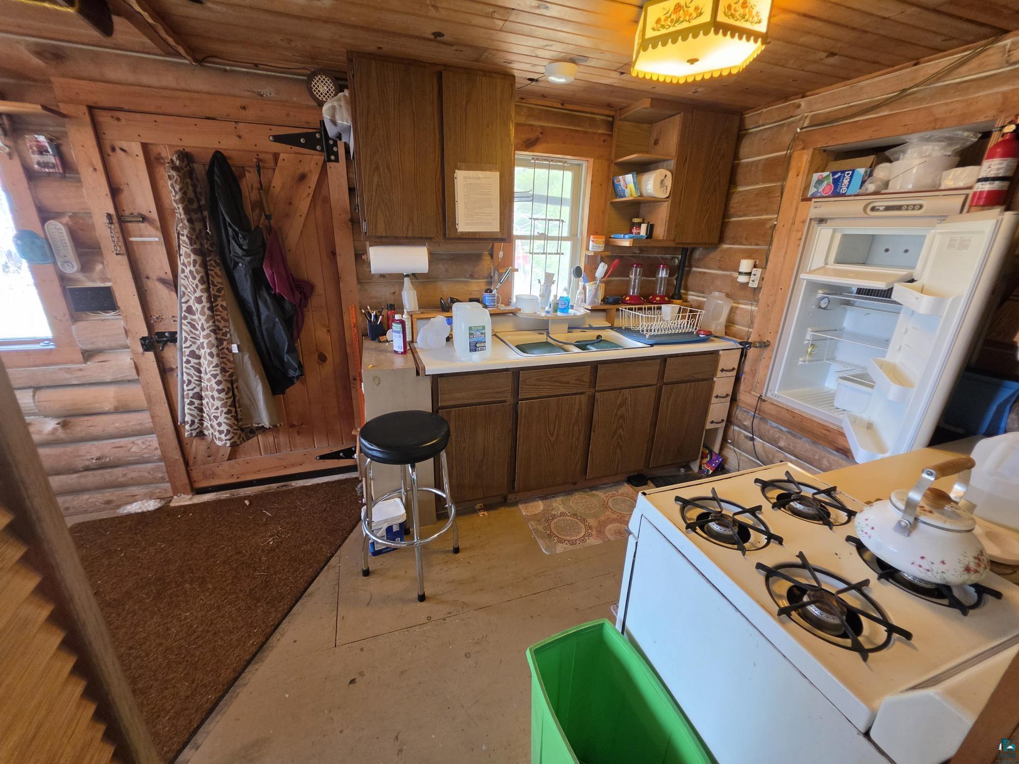 2217 Michael Beach Rd Zim MN 55738 - West Stone 6124992 image10