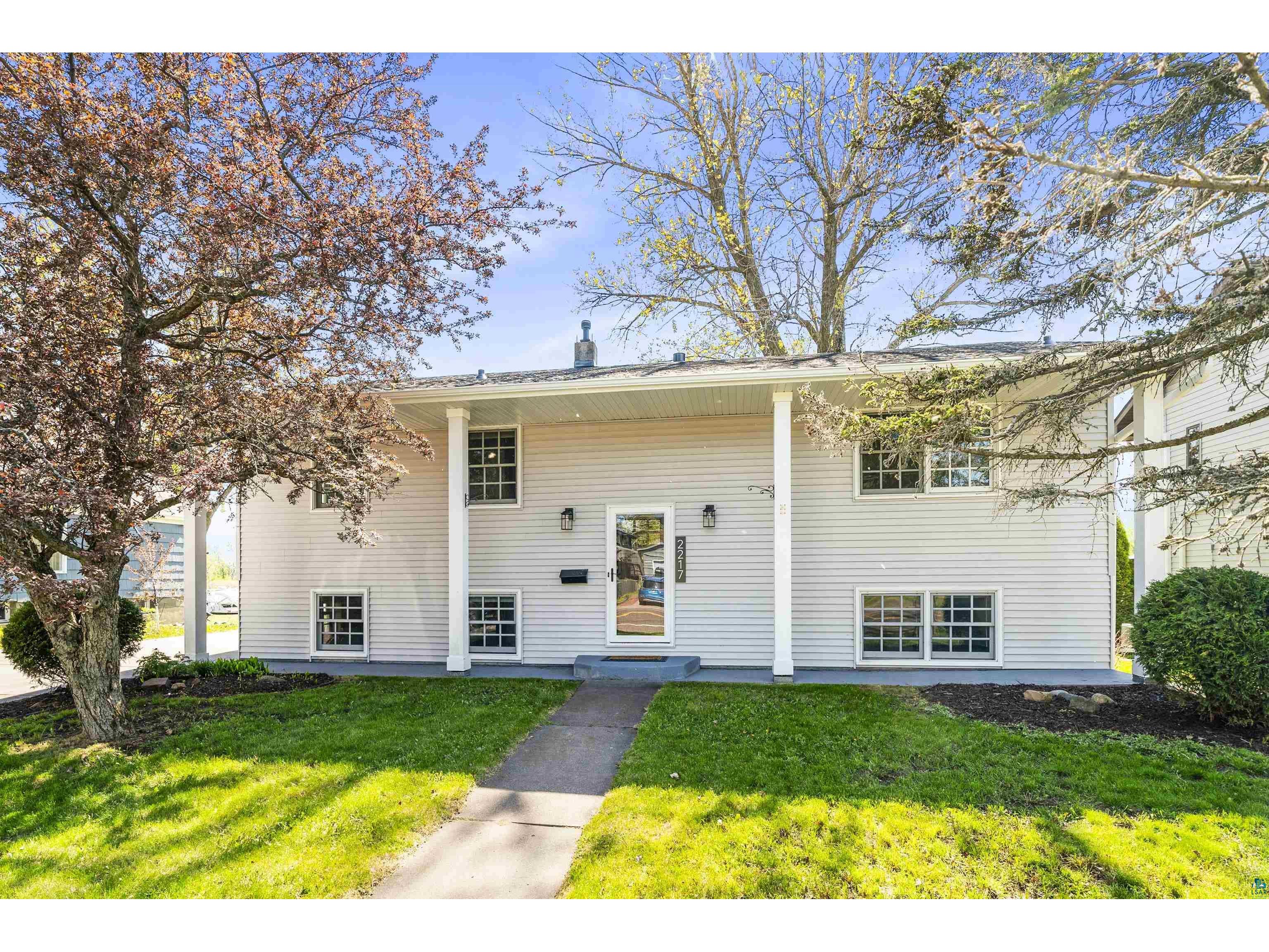 2217 Minnesota Ave, Duluth, MN, 55802 MLS 6113907 Edina Realty