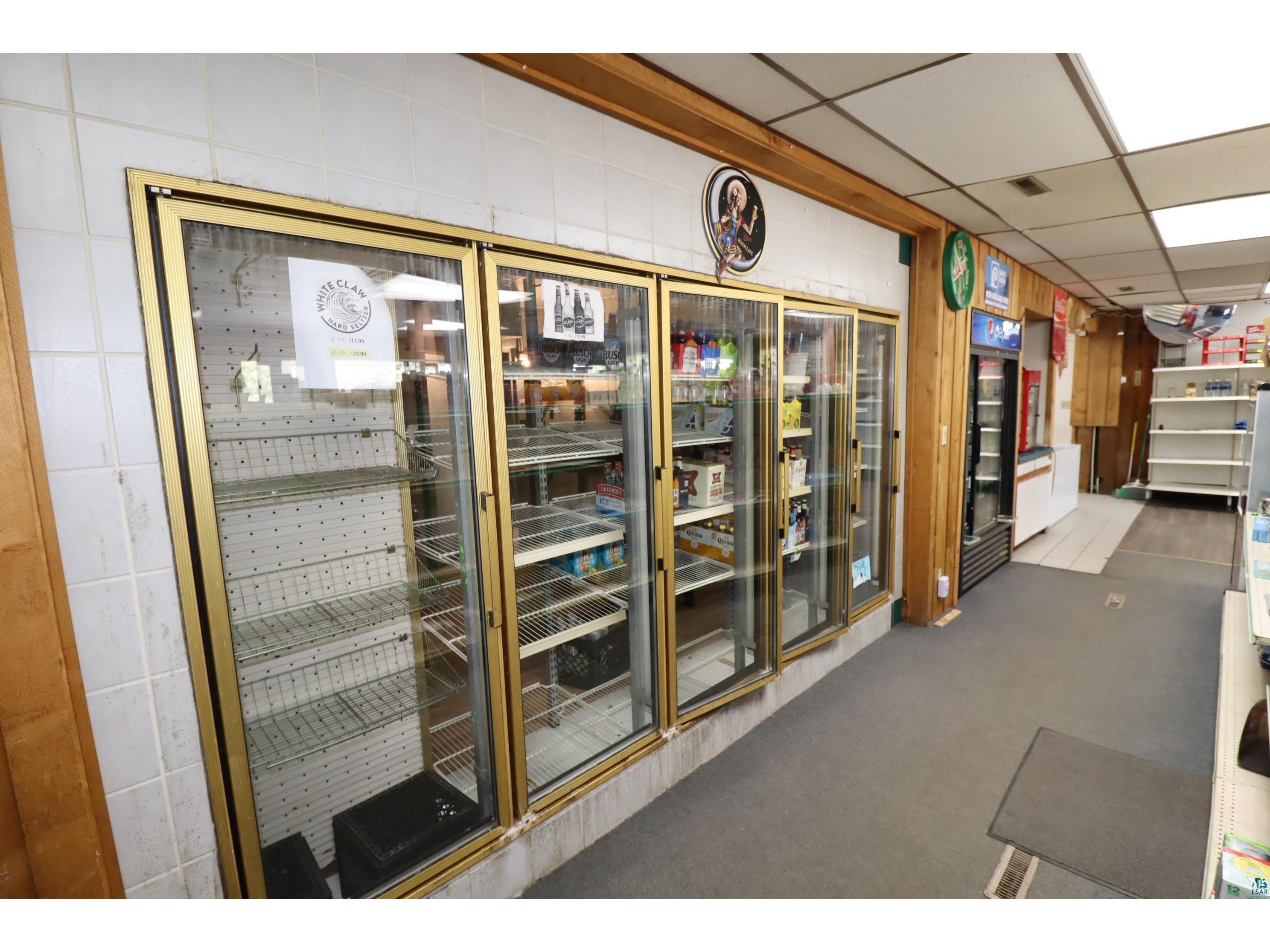 22195 Hwy 63 Grand View WI 54839 6123349 image21