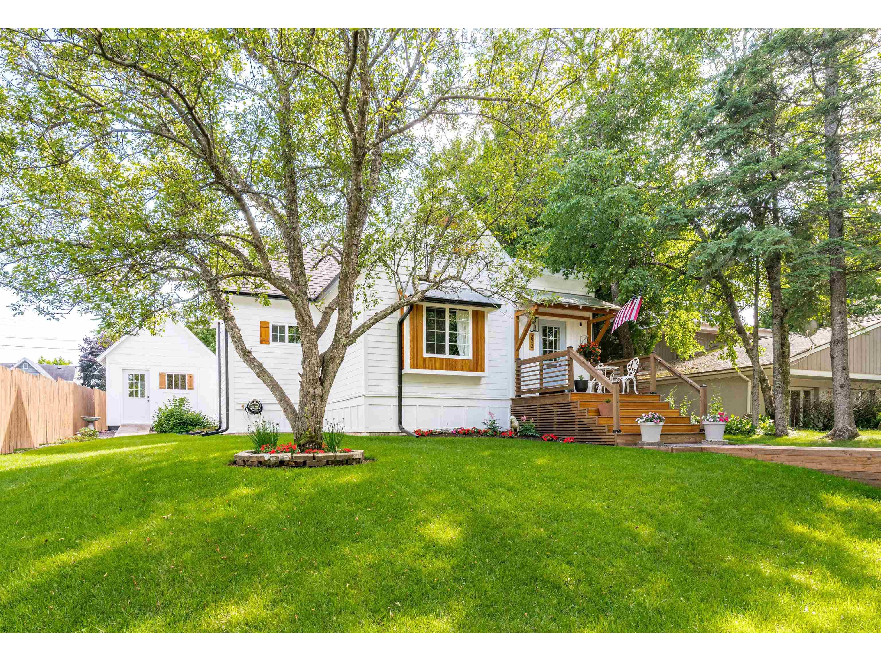 222 4th Ave Two Harbors MN 55616 6120983 image1