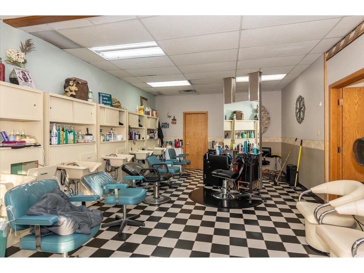 222 N Central Ave Duluth MN 55807 6123029 image9