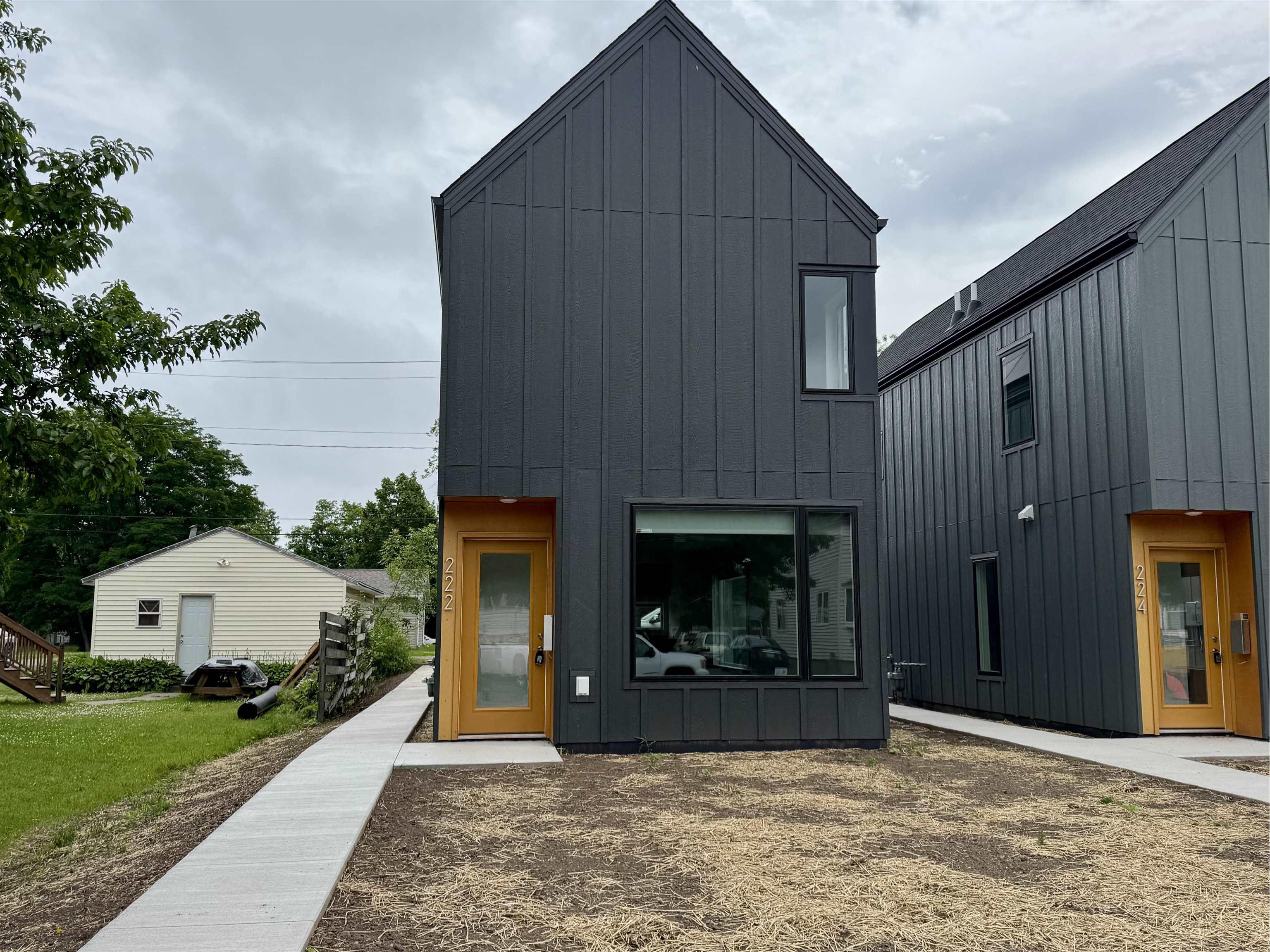 222 S 62nd Ave W Duluth MN 55807 6120737 image1